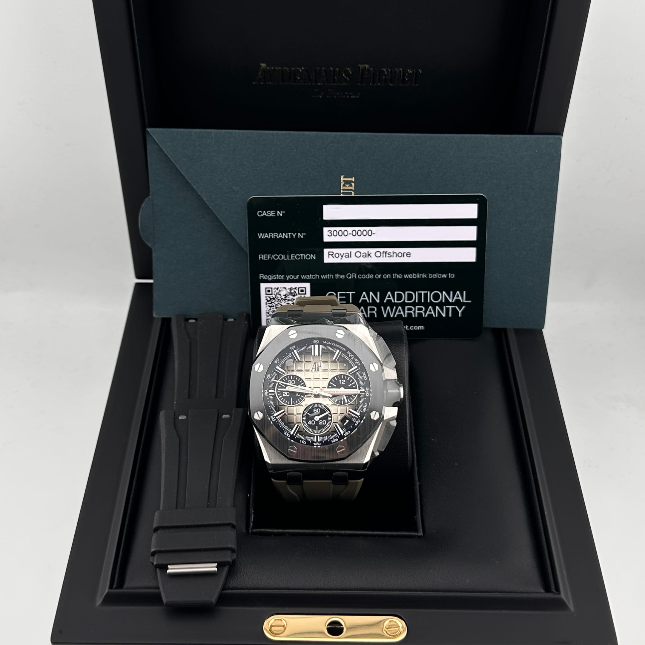 Audemars Piguet Royal Oak Offshore 26420SO.OO.A600CA.01 Chronograph Stainless Steel Smoked Light Brown Dial (2023)