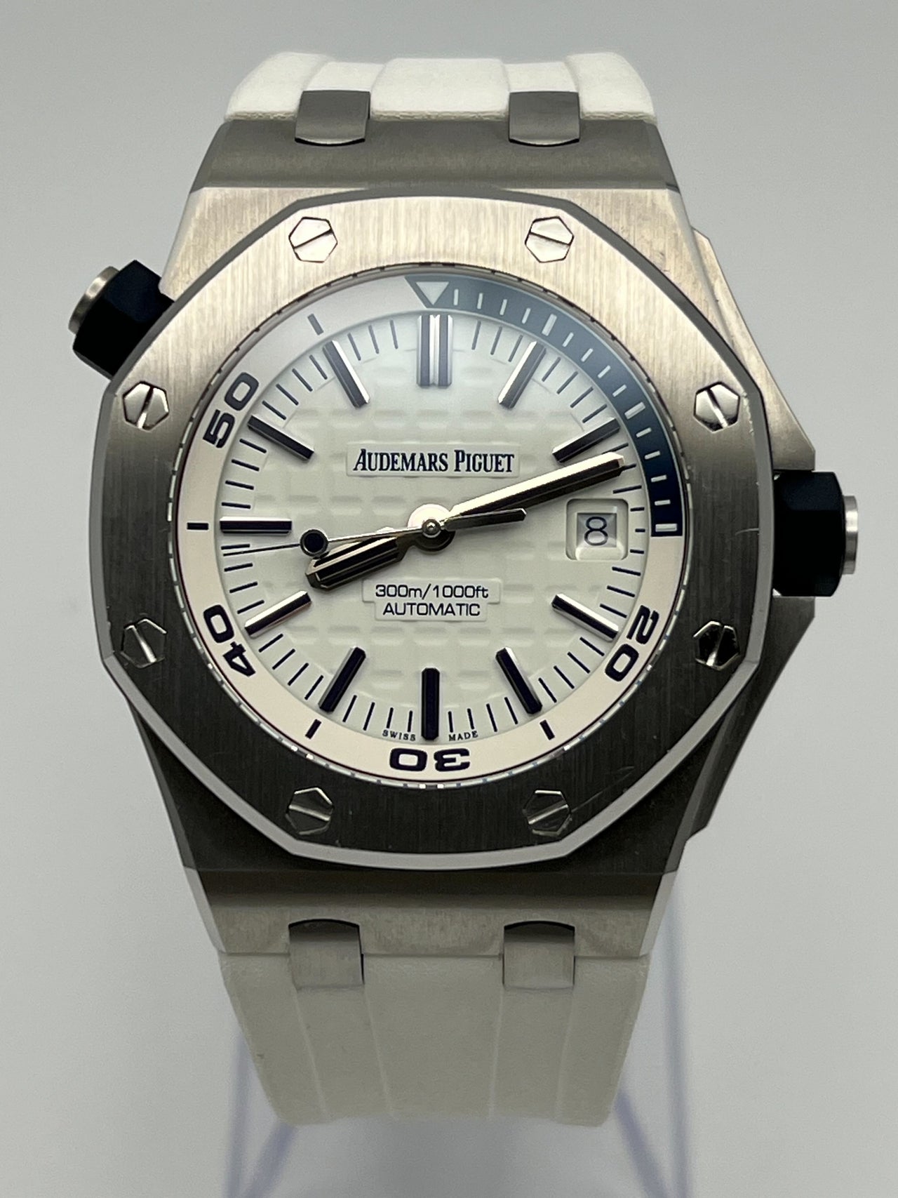 Audemars Piguet Royal Oak Offshore Diver Stainless Steel White Dial 15710ST.OO.A010CA.01