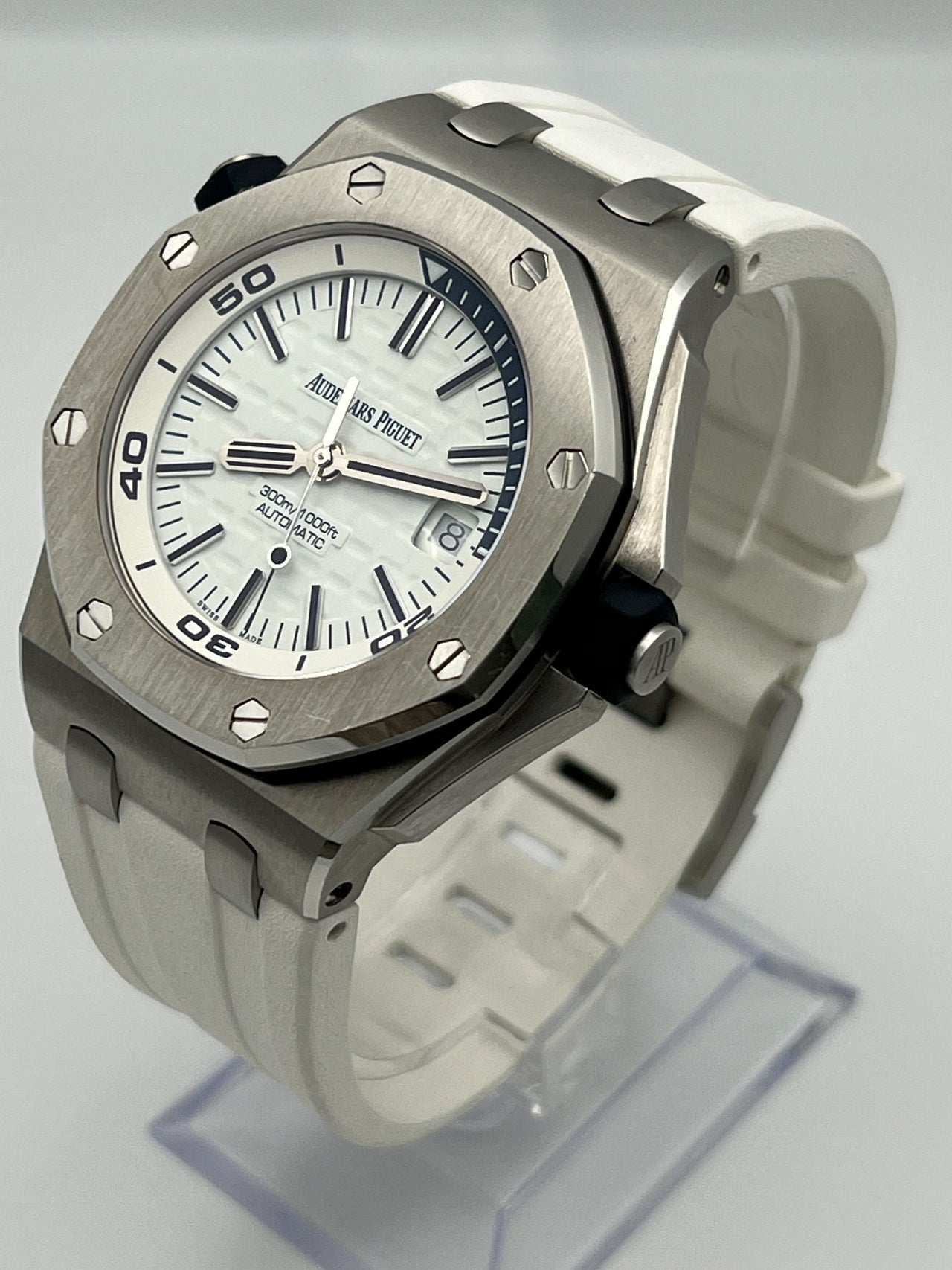 Audemars Piguet Royal Oak Offshore Diver Stainless Steel White Dial 15710ST.OO.A010CA.01