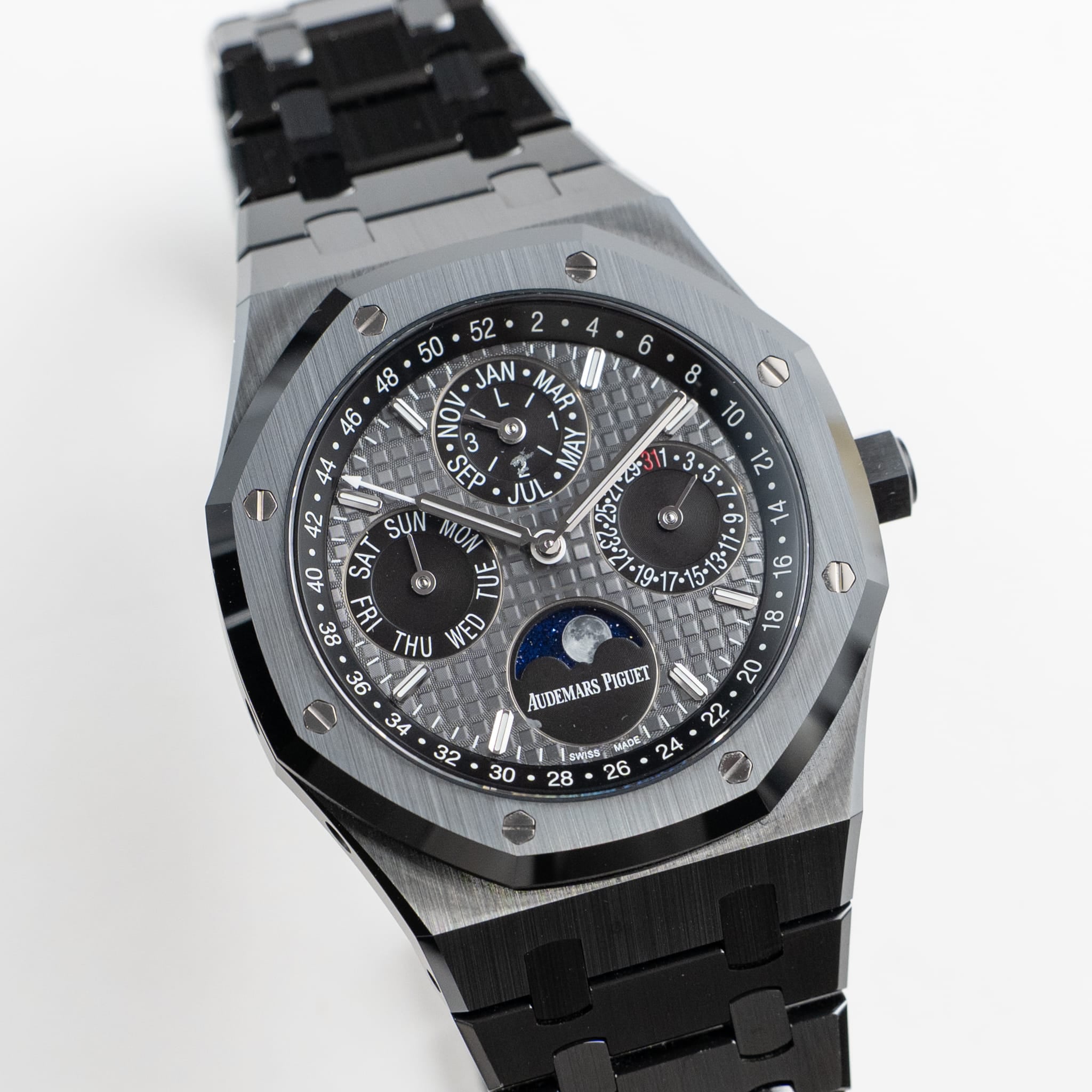 Audemars Piguet Royal Oak Perpetual Calendar 26579CE.OO.1225CE.01 Black Ceramic