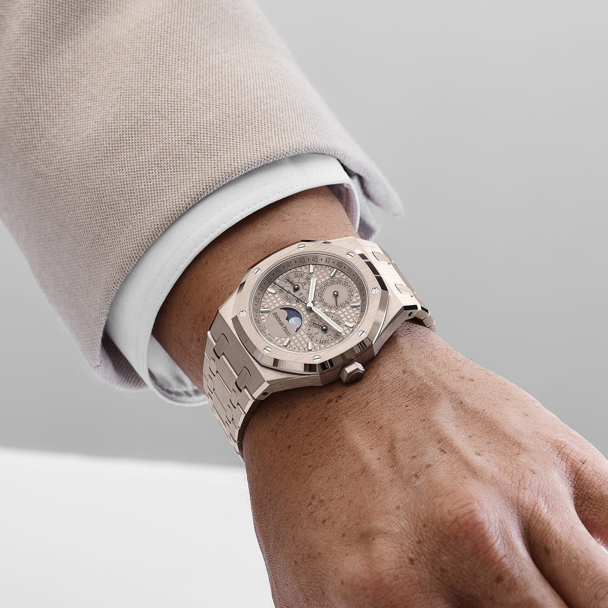 Audemars Piguet Royal Oak Perpetual Calendar 26674SG.OO.1320SG.01 Sand Gold (2026)