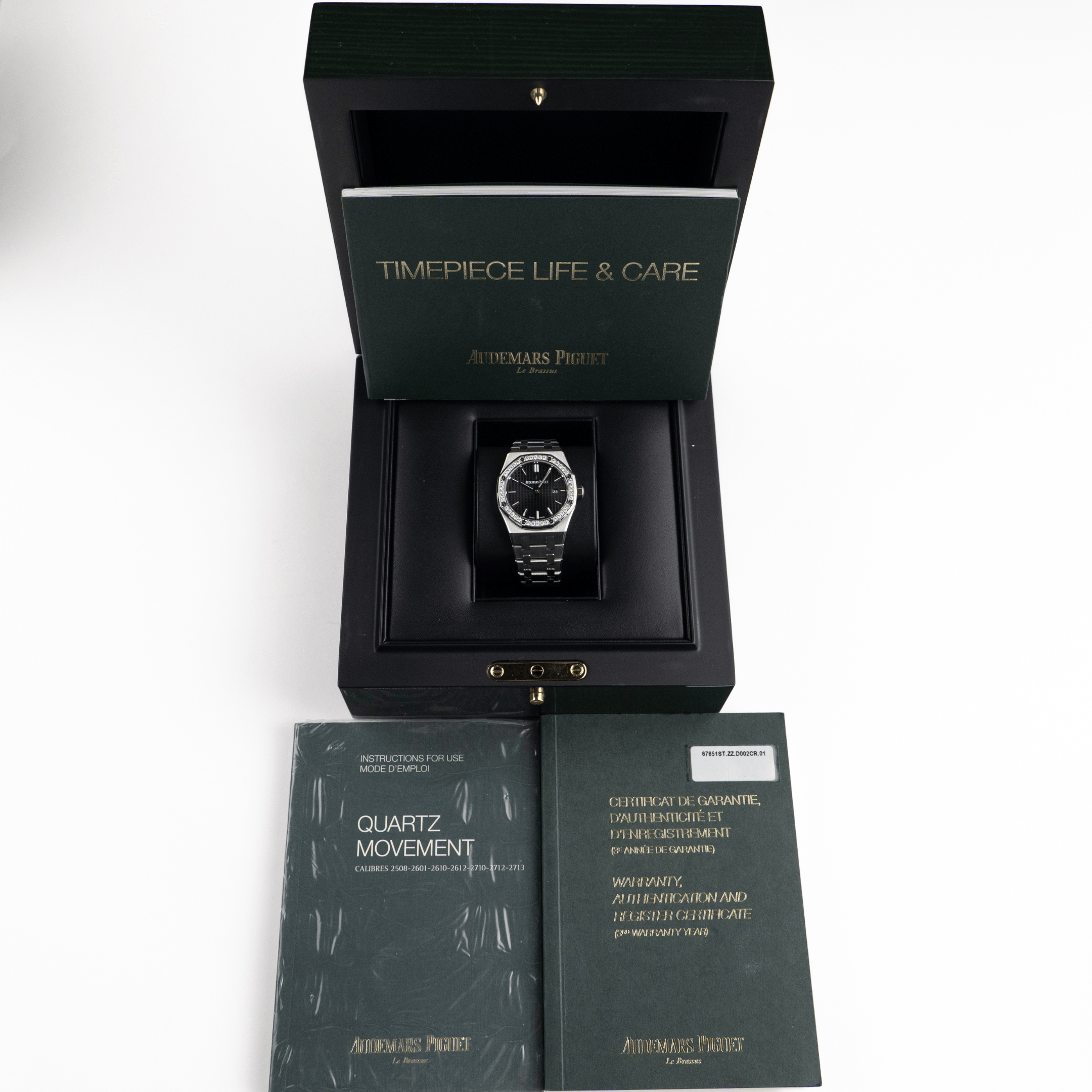 Audemars Piguet Royal Oak Quartz 67651ST.ZZ.D002CR.01 'Ladies' Stainless Steel Black Dial Diamond Bezel (2014)