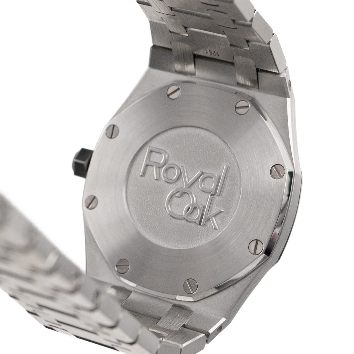 Audemars Piguet Royal Oak Quartz 67651ST.ZZ.D002CR.01 'Ladies' Stainless Steel Black Dial Diamond Bezel (2014)