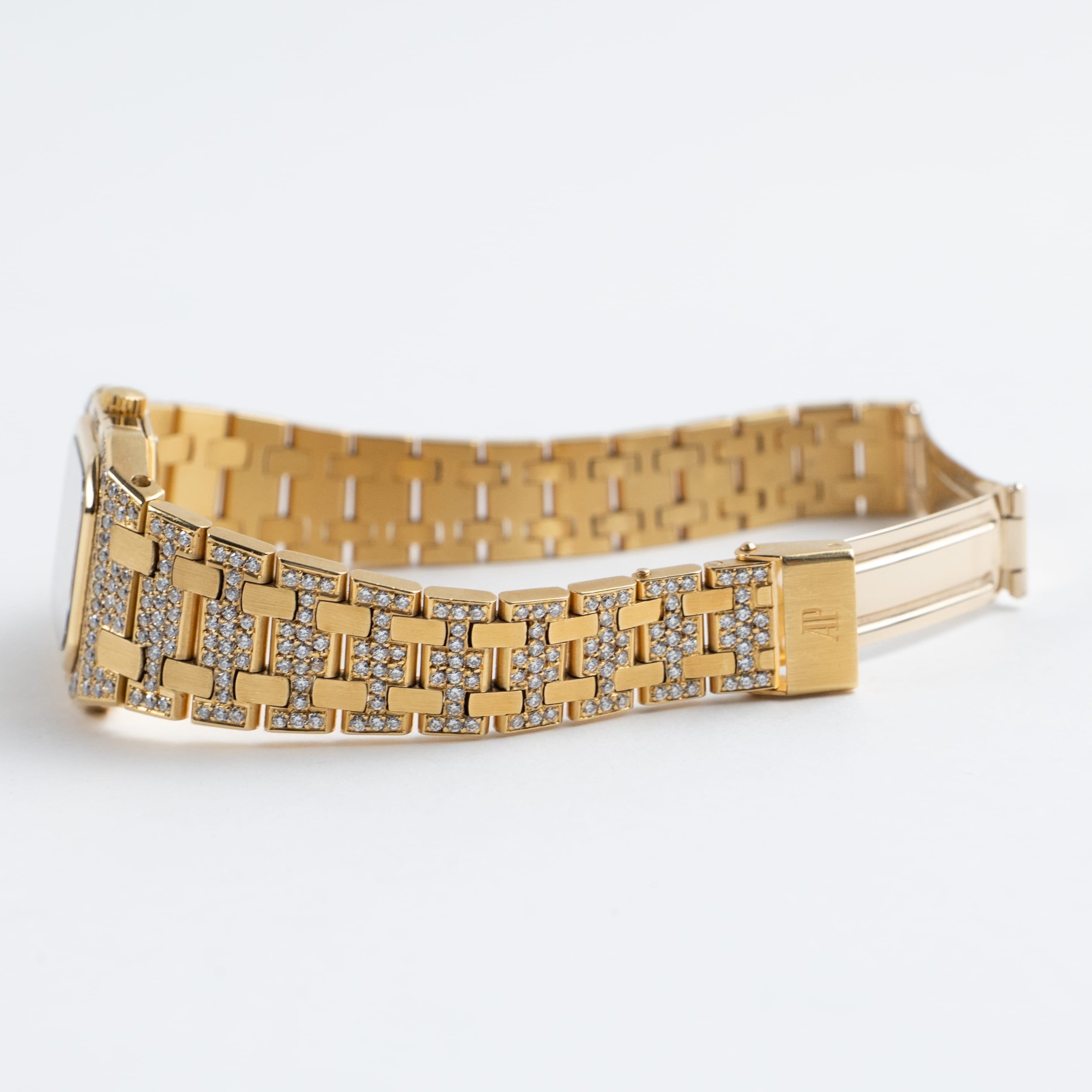 Audemars Piguet Royal Oak Rectangular 6028BA Vintage 'Ladies' Yellow Gold Diamond-Set Quartz (1983)