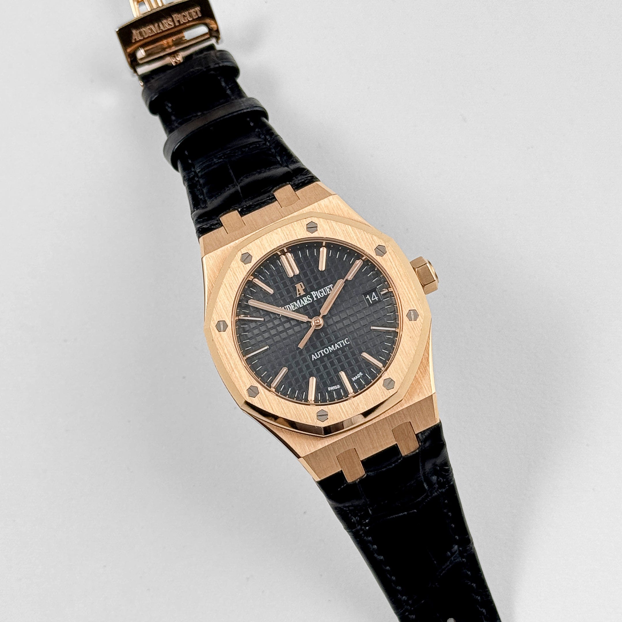 aオーダー品 Audemars Piguet Royal Oak Selfwinding 15450OR.OO.D002CR.01 – Wrist