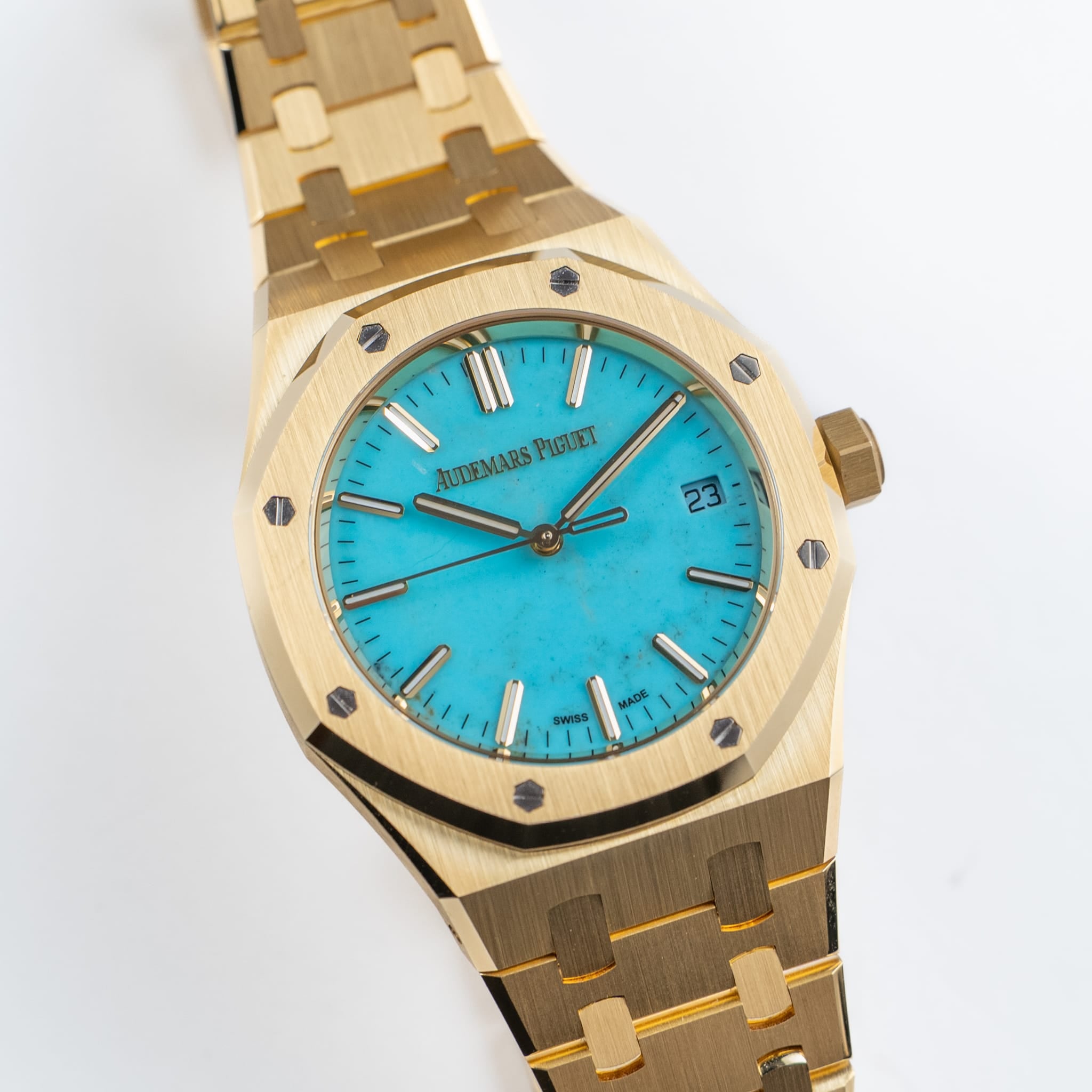 Audemars Piguet Royal Oak Selfwinding 15550BA.OO.1356BA.01 Yellow Gold Blue Turquoise Dial