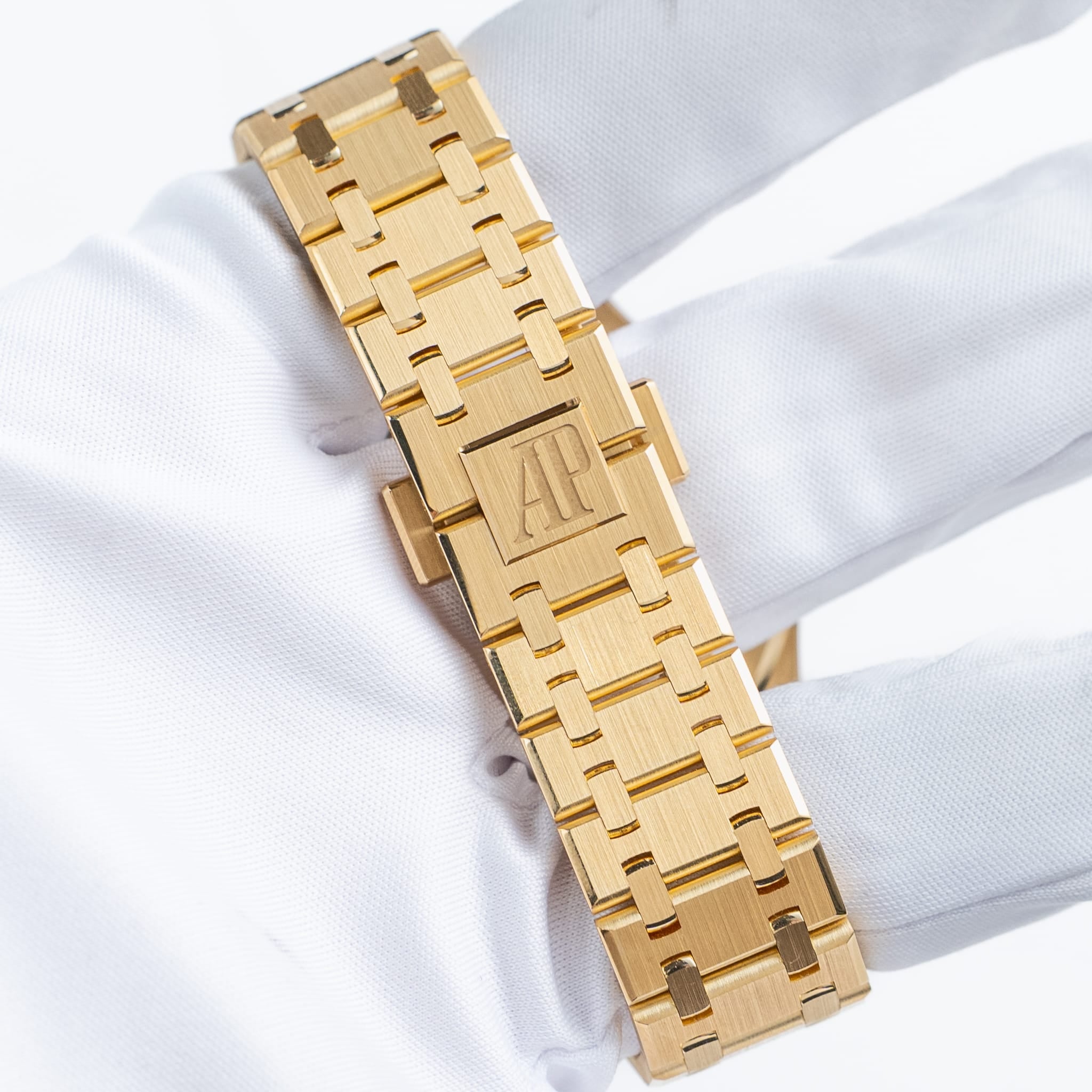 Audemars Piguet Royal Oak Selfwinding 15550BA.OO.1356BA.01 Yellow Gold Blue Turquoise Dial