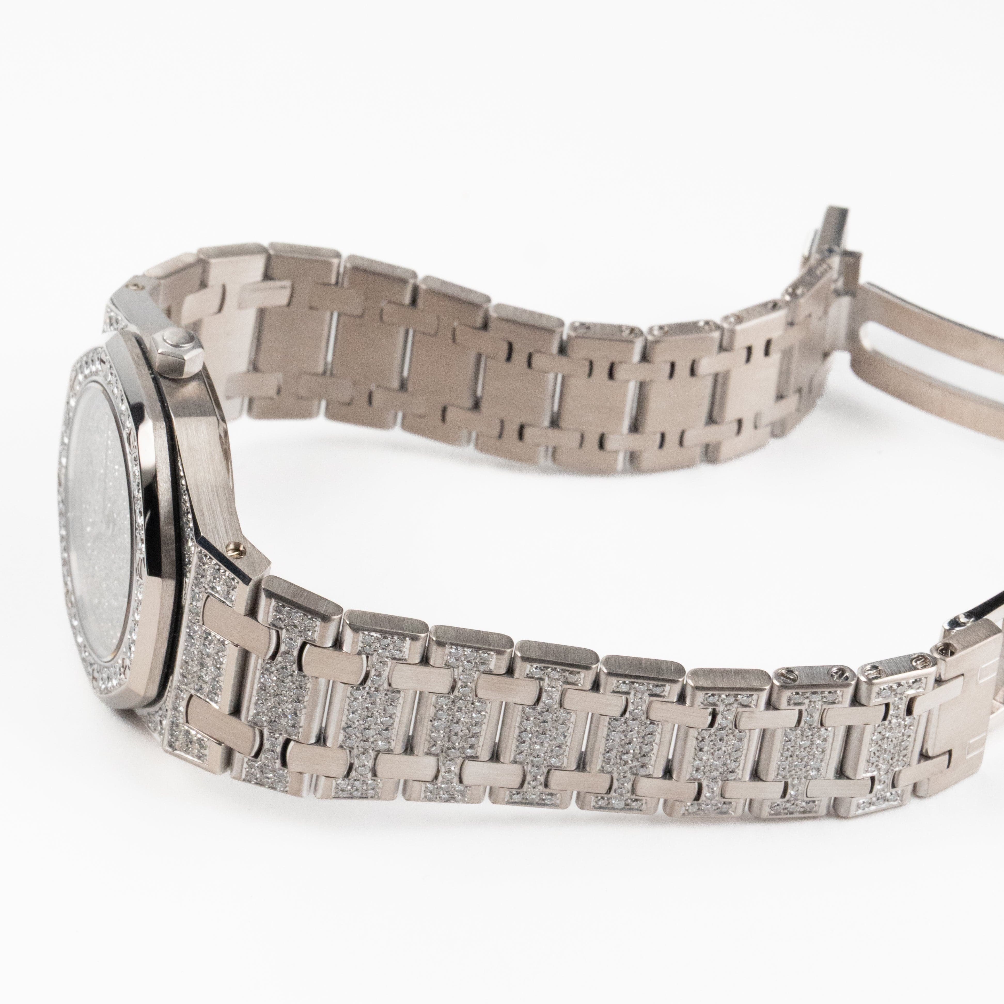 Audemars Piguet Royal Oak Vintage 'Ladies' White Gold Diamond Emerald Set Dial Quartz