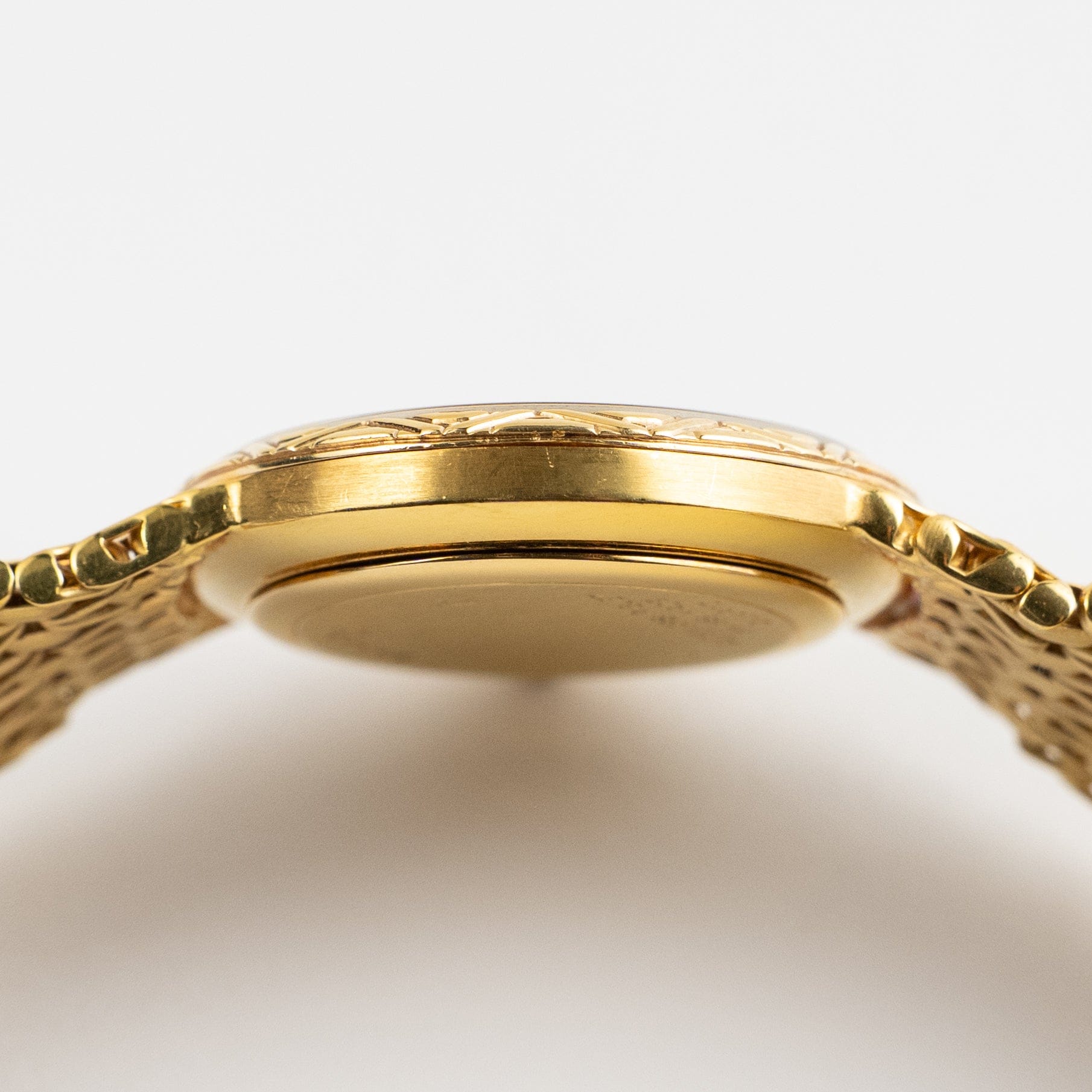 Audemars Piguet Vintage Cobra Yellow Gold Opal Diamond Dial Quartz