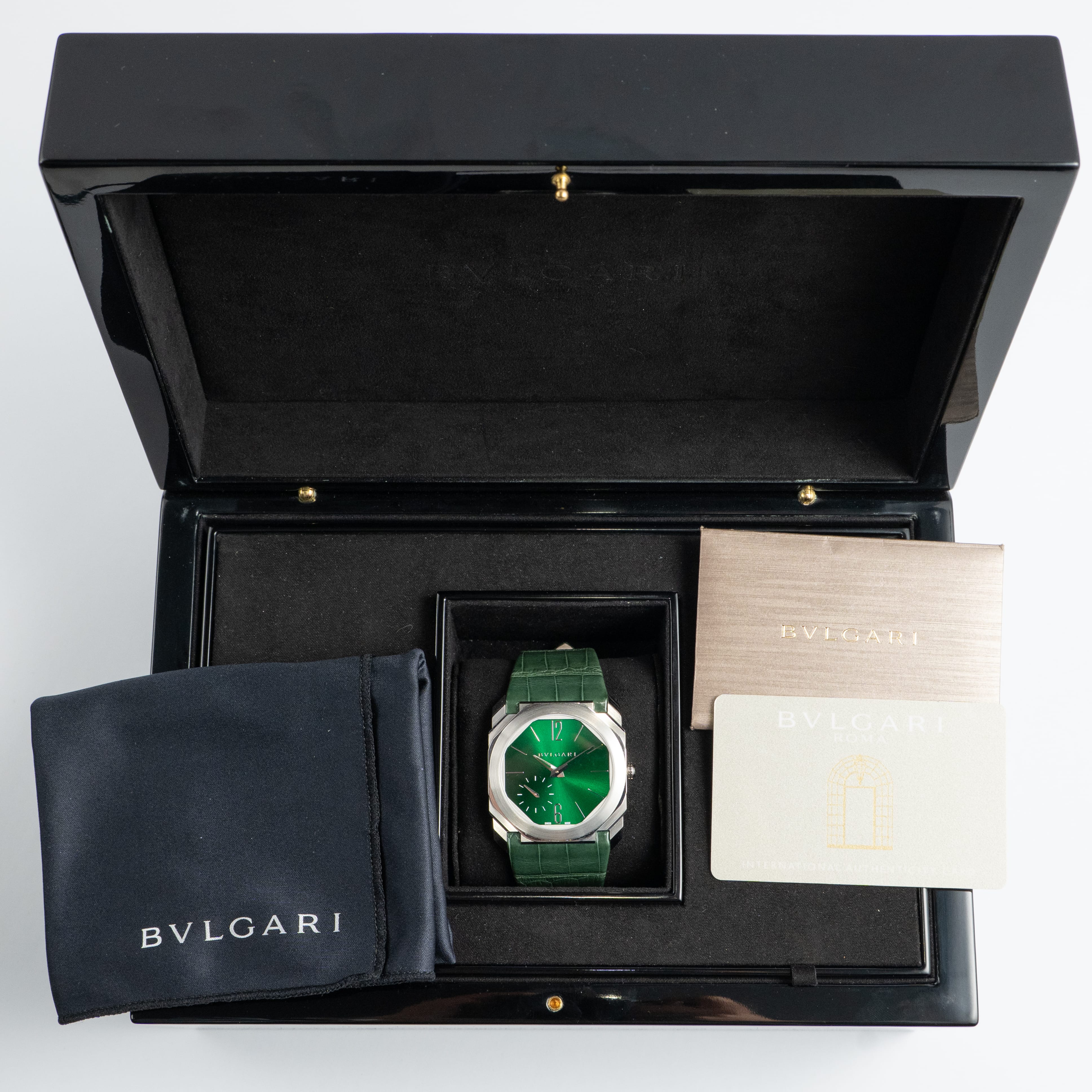 Bvlgari Octo Finissimo 102955 Platinum Green Dial Arije Special