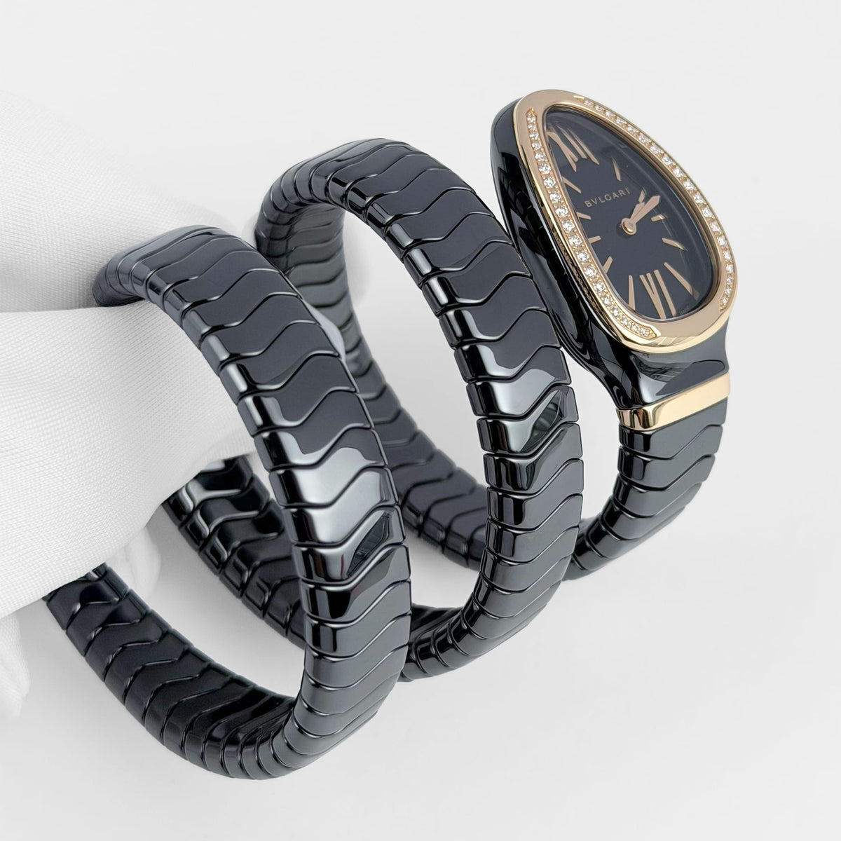 Bvlgari Serpenti Spiga Watch 102885 Black Ceramic and Rose Gold Black Lacquered Polished Dial Diamond Bezel (2026)