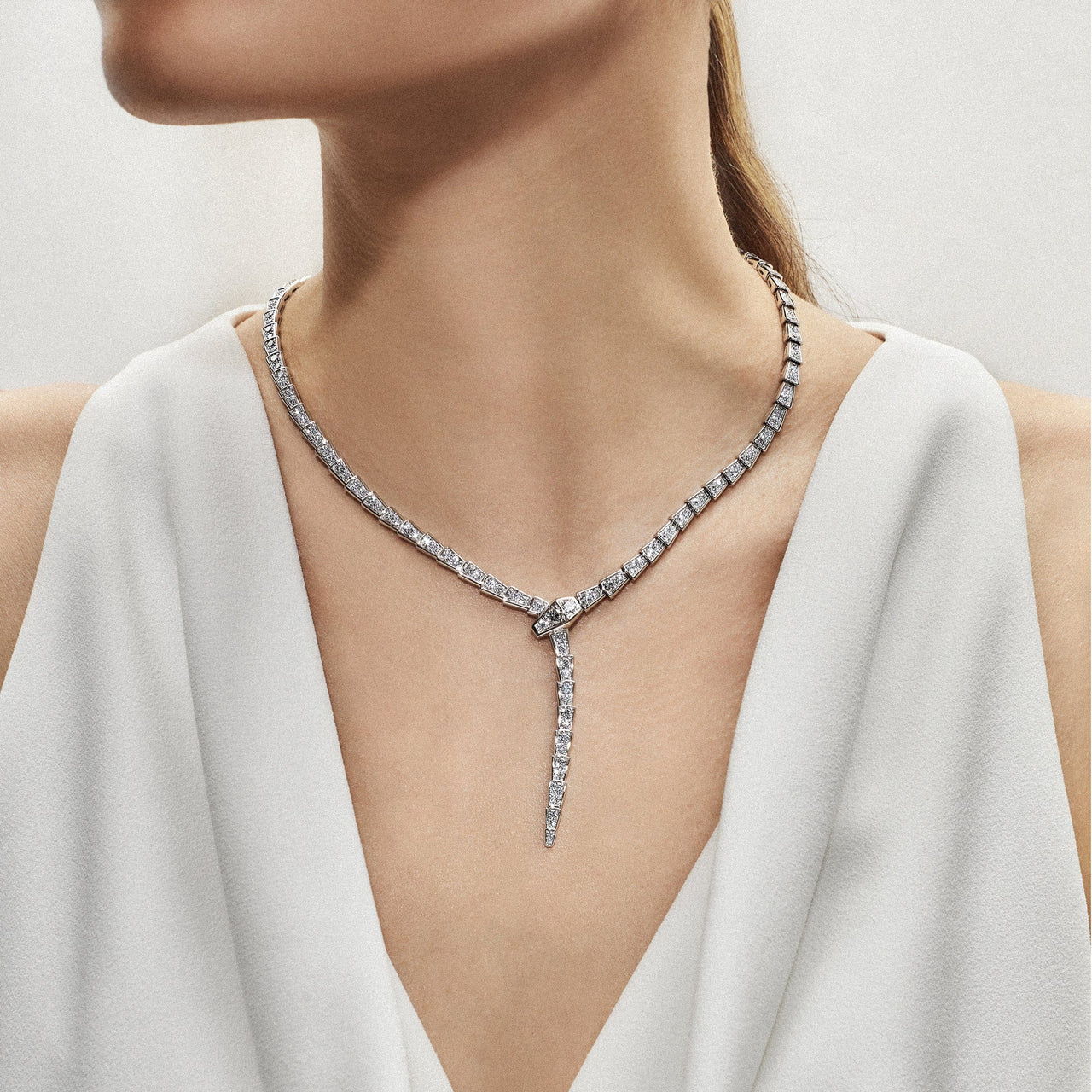 Bvlgari diamond serpenti necklace Clearance