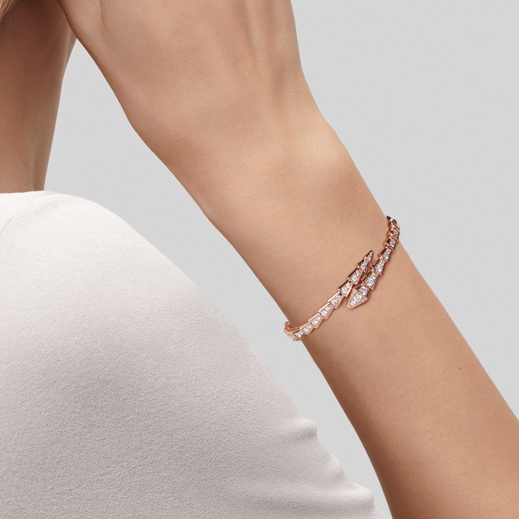 Bvlgari Serpenti Viper Bracelet Rose Gold with Diamond Pavé 353792 