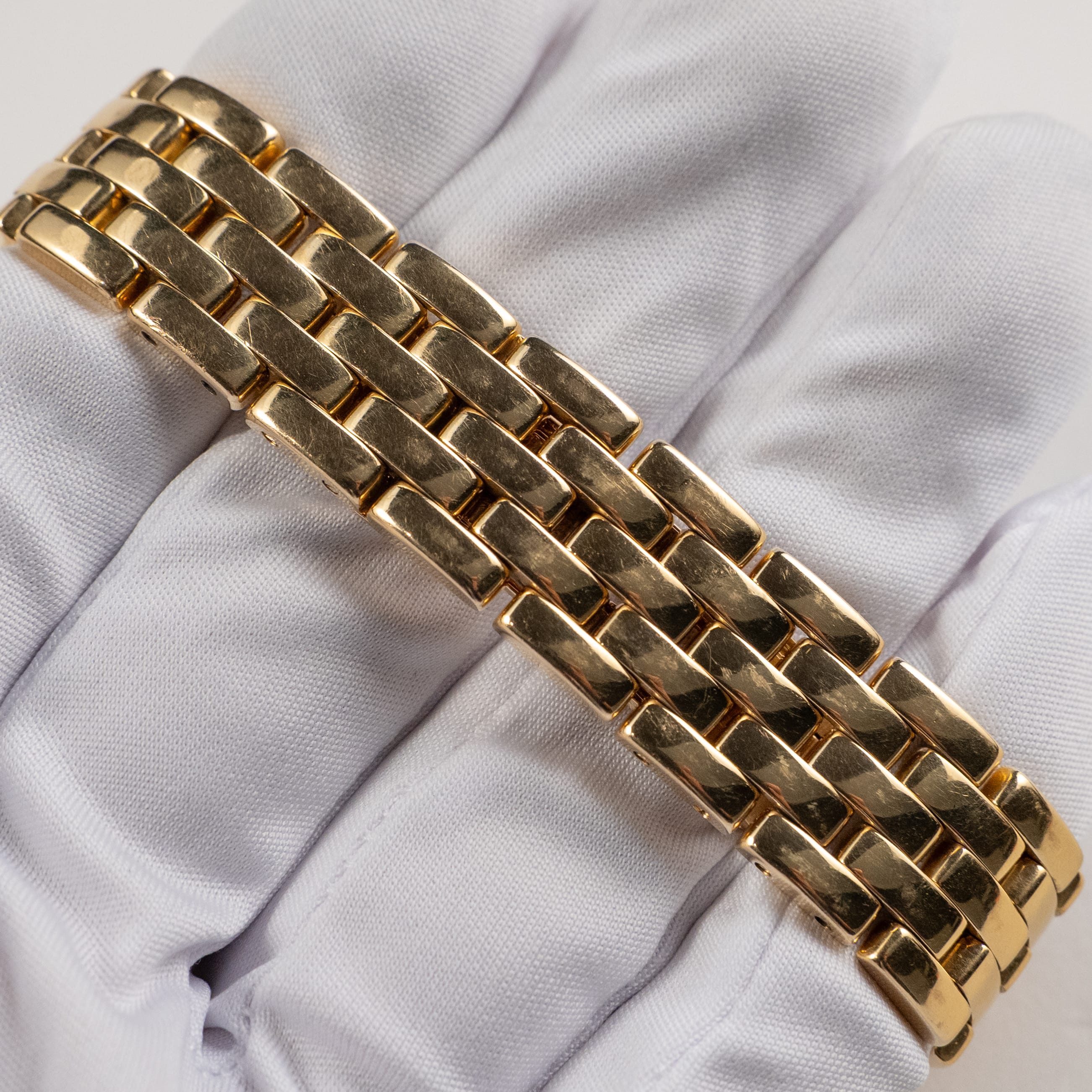 Cartier Panthere 883969 'Ladies' Midsize Yellow Gold White Dial Diamond Bezel Quartz