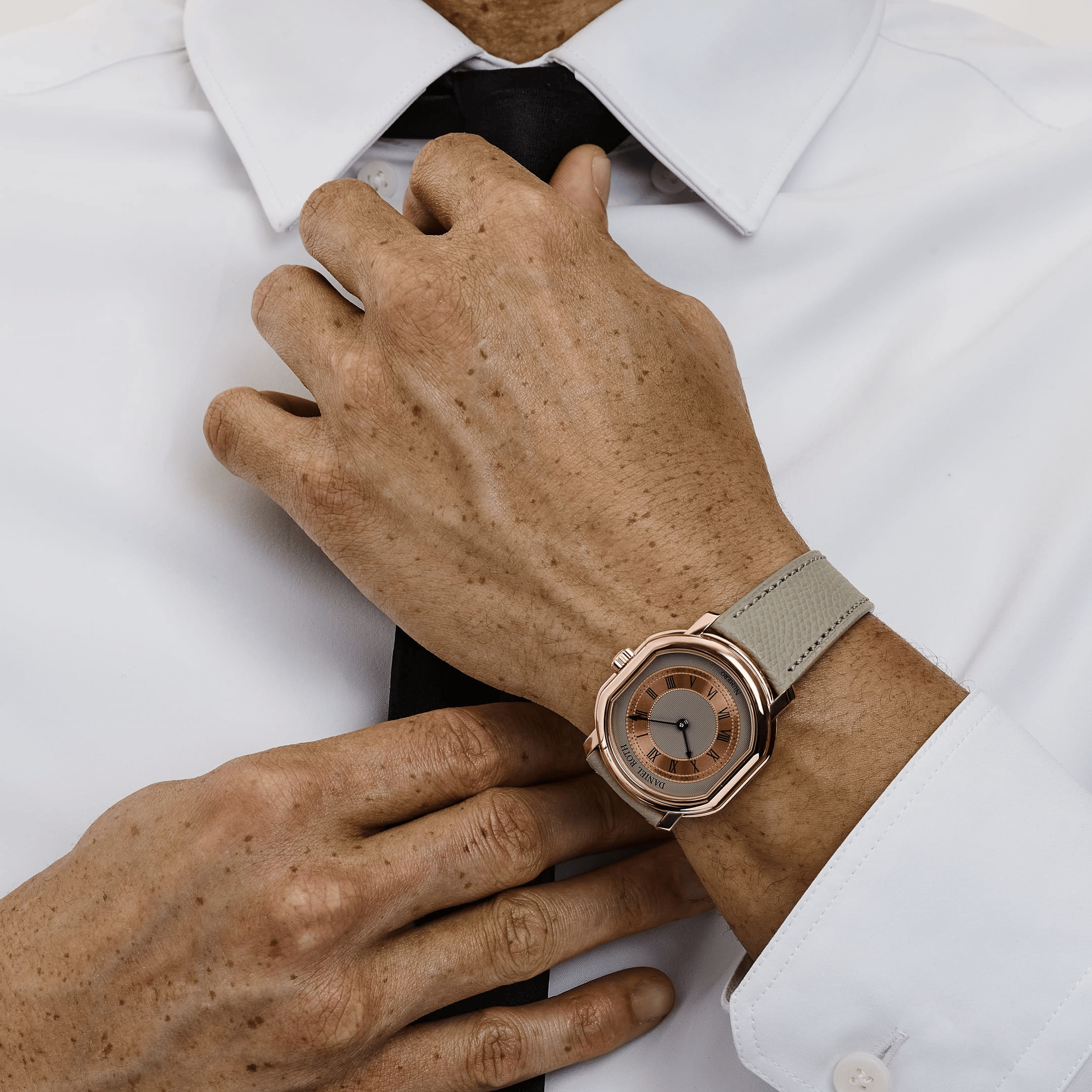 Daniel Roth Extra Plat DBBD01 Rose Gold (2026)