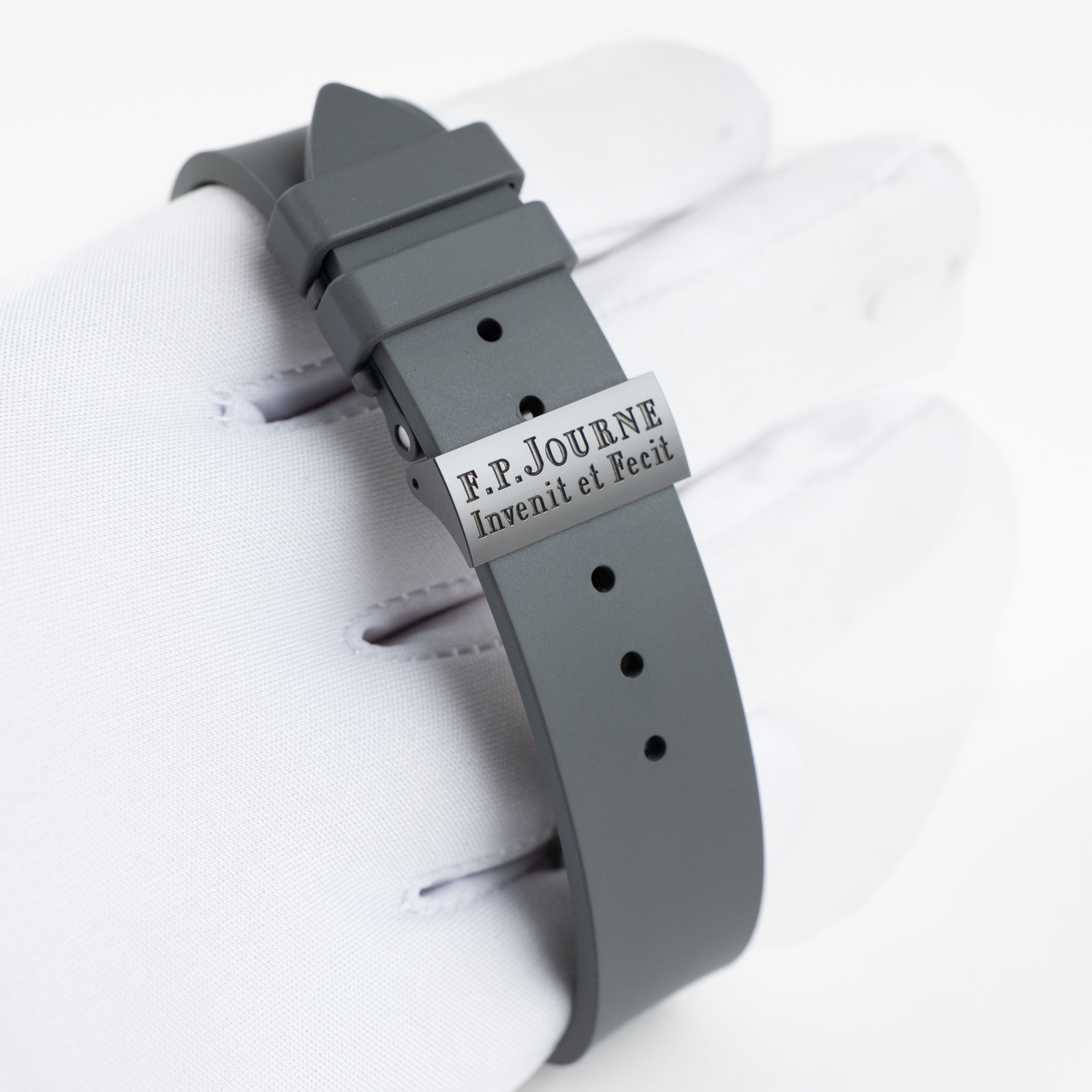 F.P.Journe Élégante 48 Ref. ELHT 'Gino's Dream' Titalyt Luminescent Black Dial Rainbow Bezel (2025)