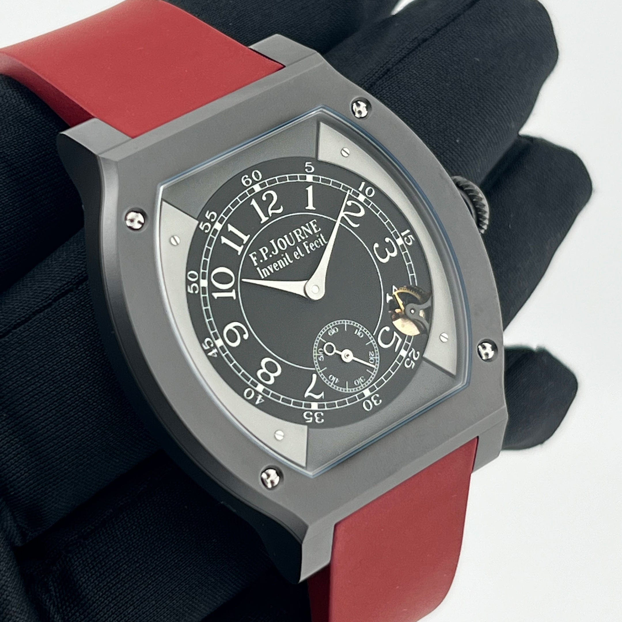 F.P. Journe Élégante 48 Ref. ELHT Titalyt Luminescent Black Centre Dial (2024)