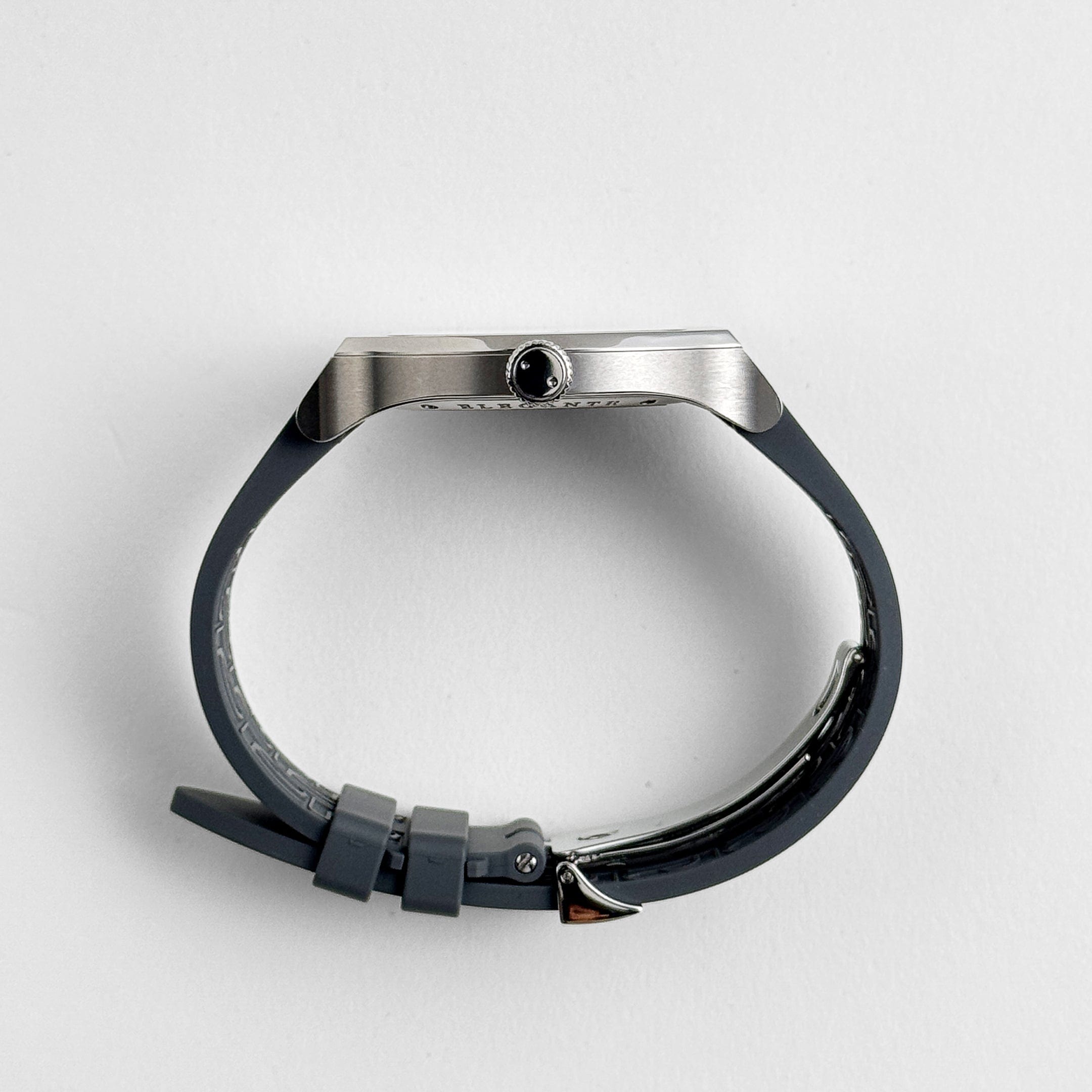 F.P. Journe Élégante 48 Ref. ELHT Titanium Luminescent White Dial (2024)