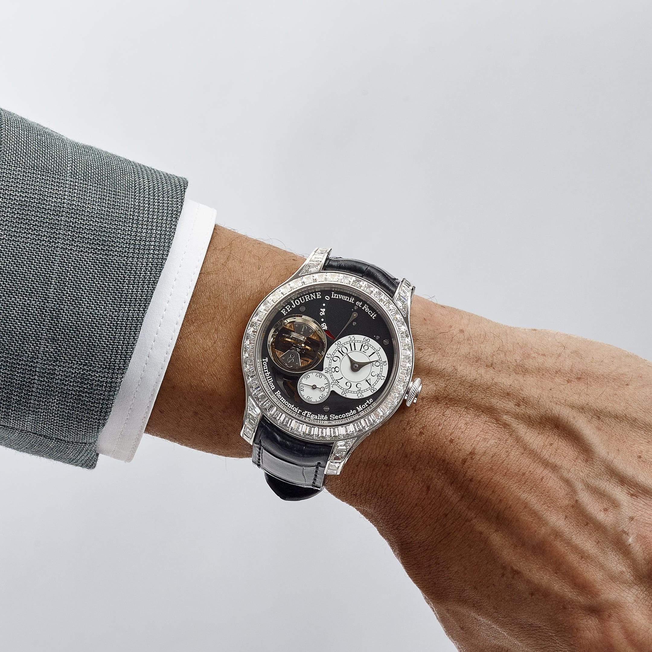 F.P.Journe Tourbillon Souverain Joaillerie Diamants Ref. TVJ Platinum Black Dial Diamond Bezel (2023)