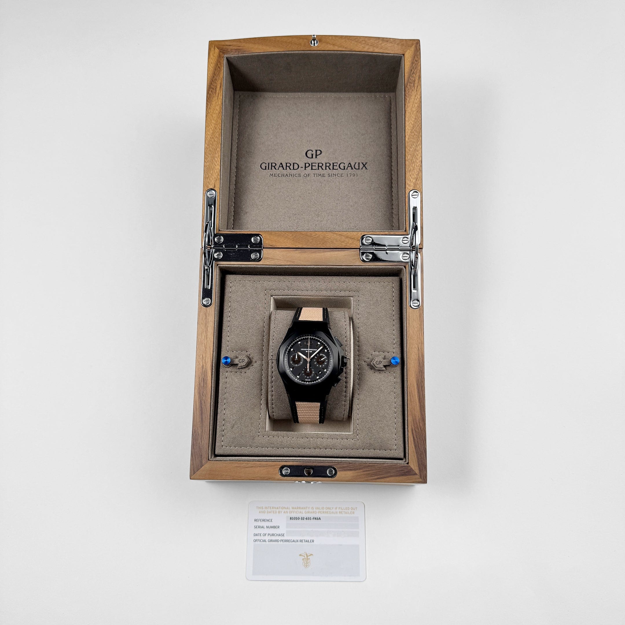 Girard Perregaux Laureato Absolute Gold Fever 81060-21-492-FH3A