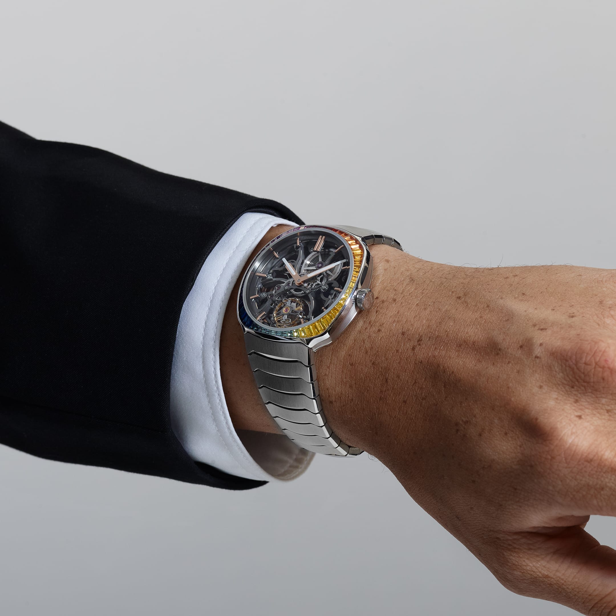 H. Moser & Cie 6814-1201 Streamliner Tourbillon Rainbow Skeleton
