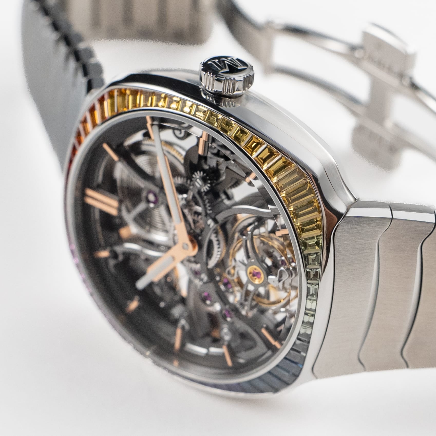 H. Moser & Cie 6814-1201 Streamliner Tourbillon Rainbow Skeleton