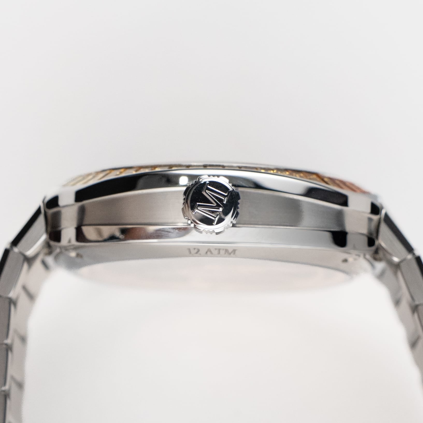 H. Moser & Cie 6814-1201 Streamliner Tourbillon Rainbow Skeleton Stainless Steel (2025)