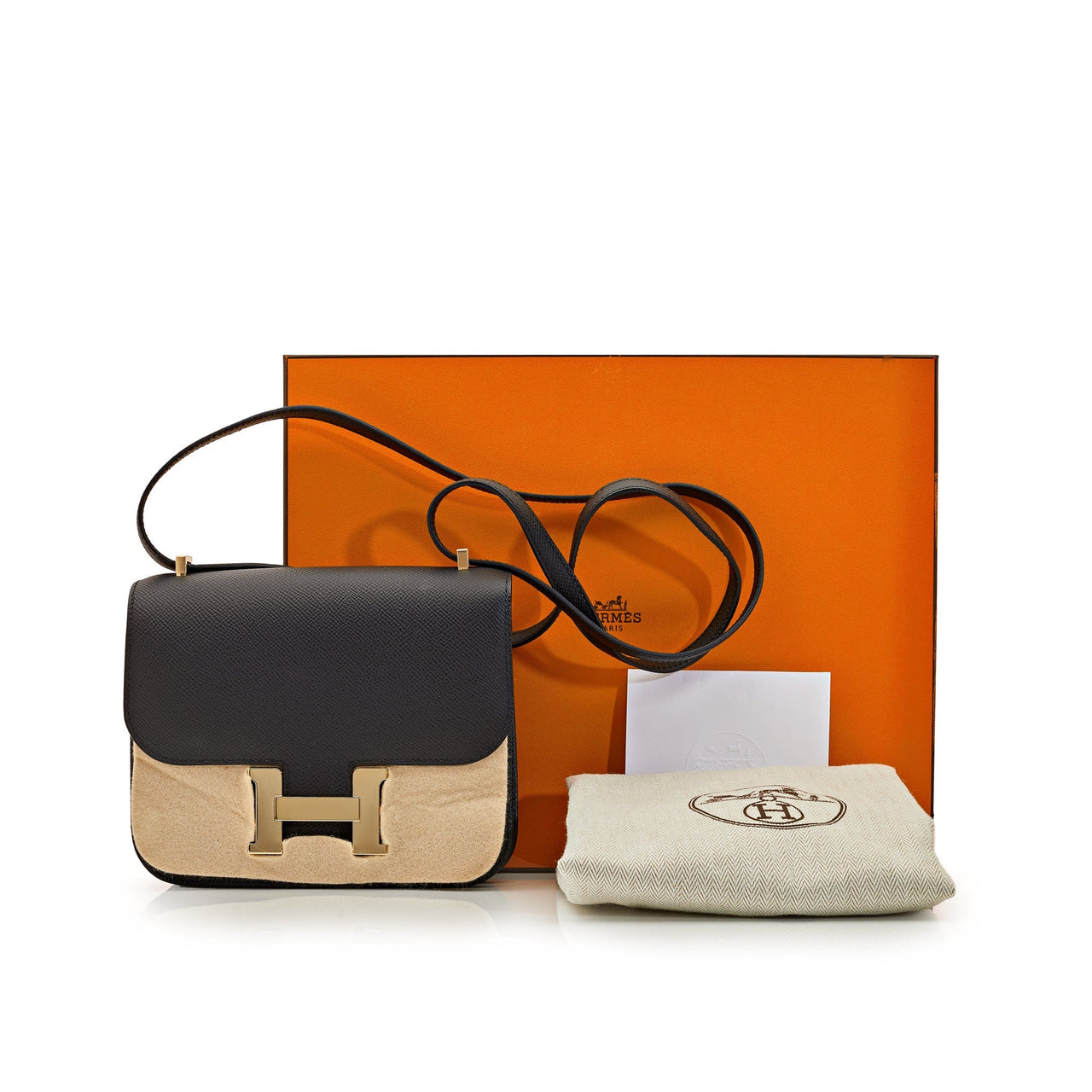 Hermes Constance 18 Rose Pop Chevre Chamkila Palladium Hardware – Madison  Avenue Couture