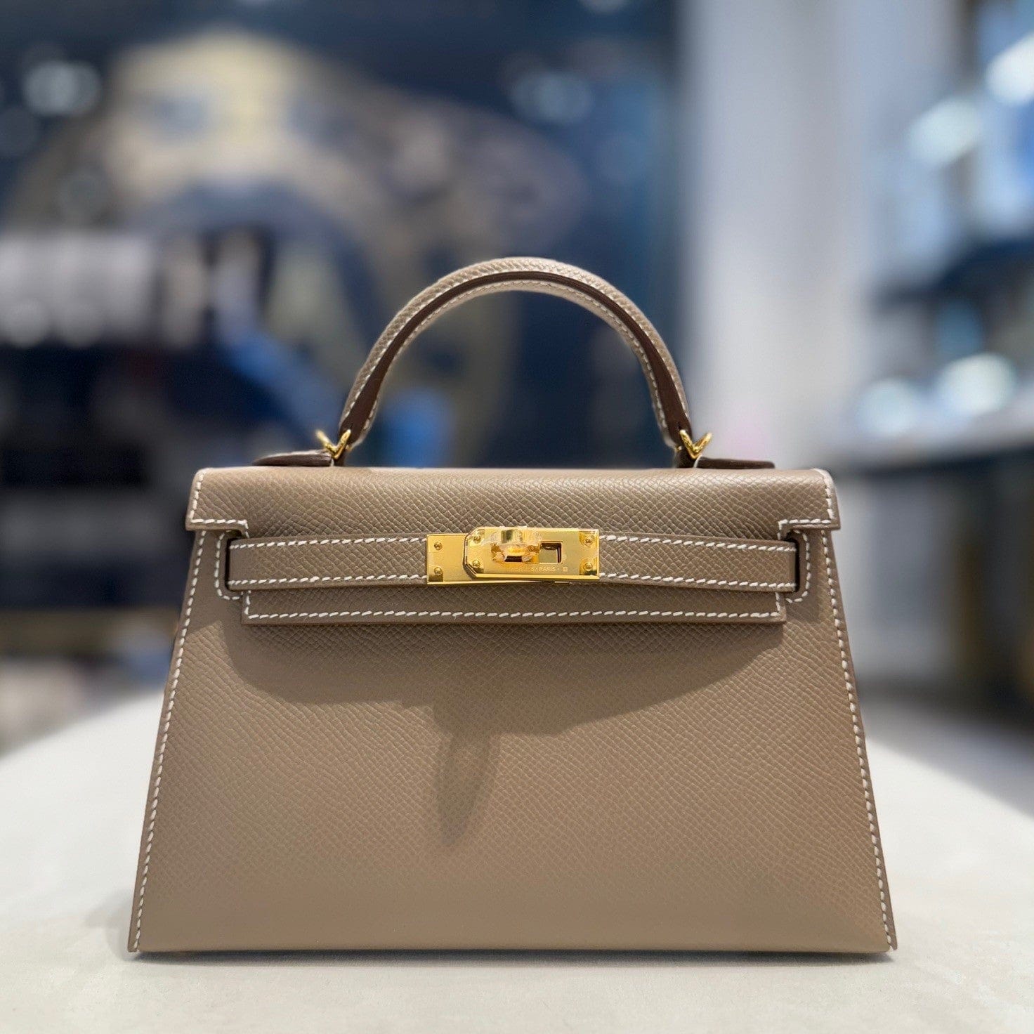 HERMESミニルーペ袋付き Hermès Etoupe Mini Kelly – Taupe Kelly Sellier Gold Hardware Mini