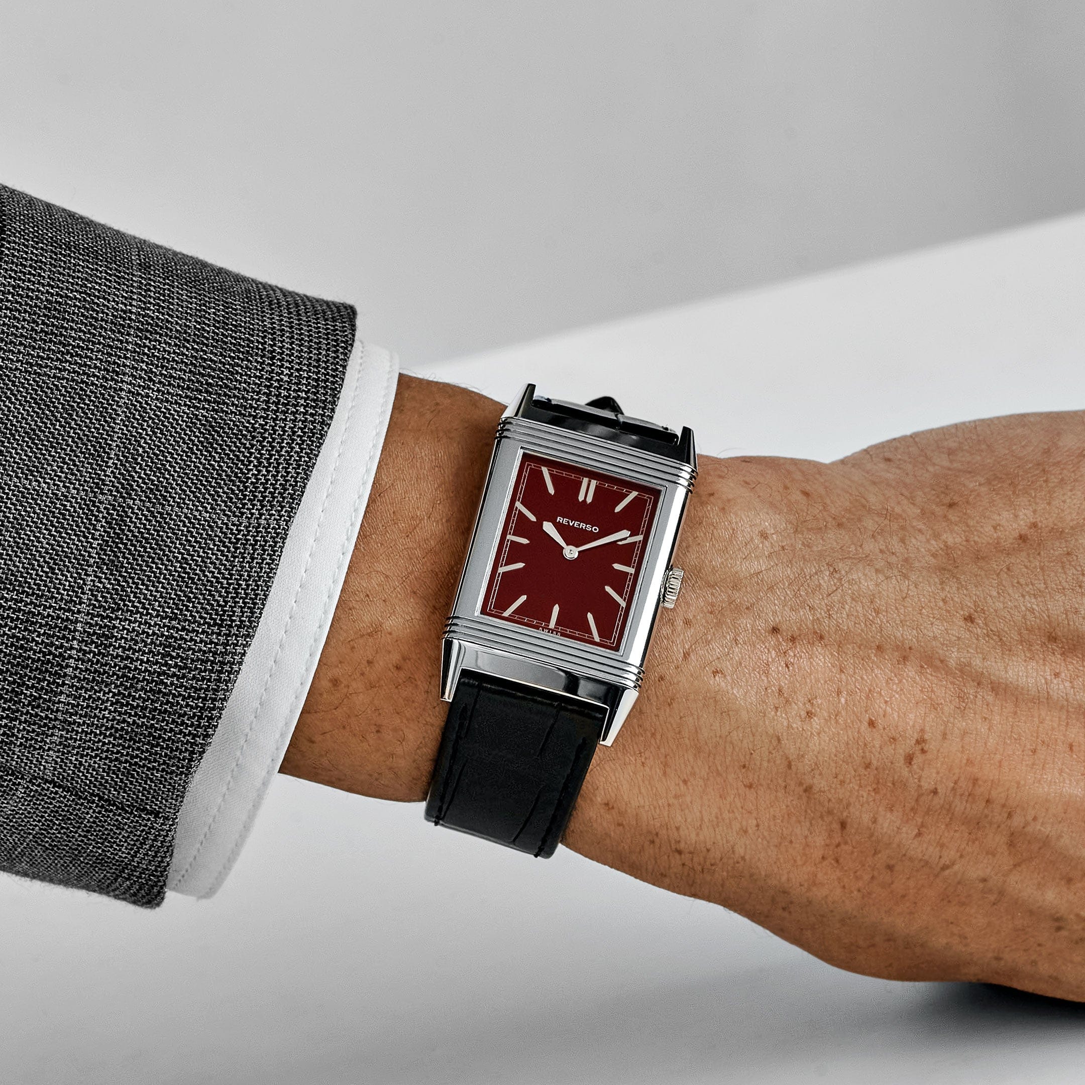 Jaeger-LeCoultre Reverso 278856J Stainless Steel Red Dial Special