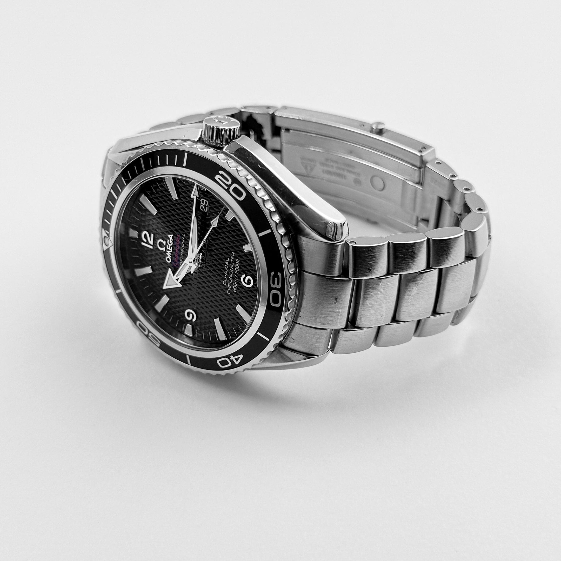 Omega Seamaster Planet Ocean 222.30.46.20.01.001  600m “Quantum of Solace” Black Dial Limited Edition (2008)