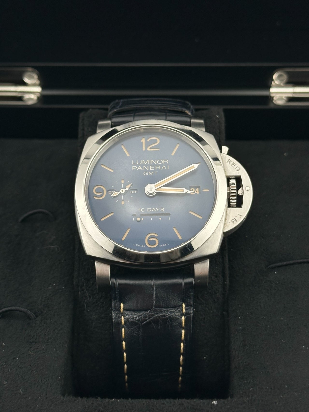 Panerai PAM00986 Luminor 1950 10 Days GMT Design Miami Limited Edition of 250