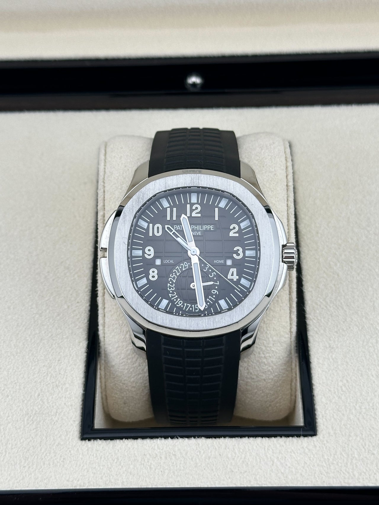 Patek Philippe Aquanaut 5164A-001 'Travel Time' Stainless Steel (2023)