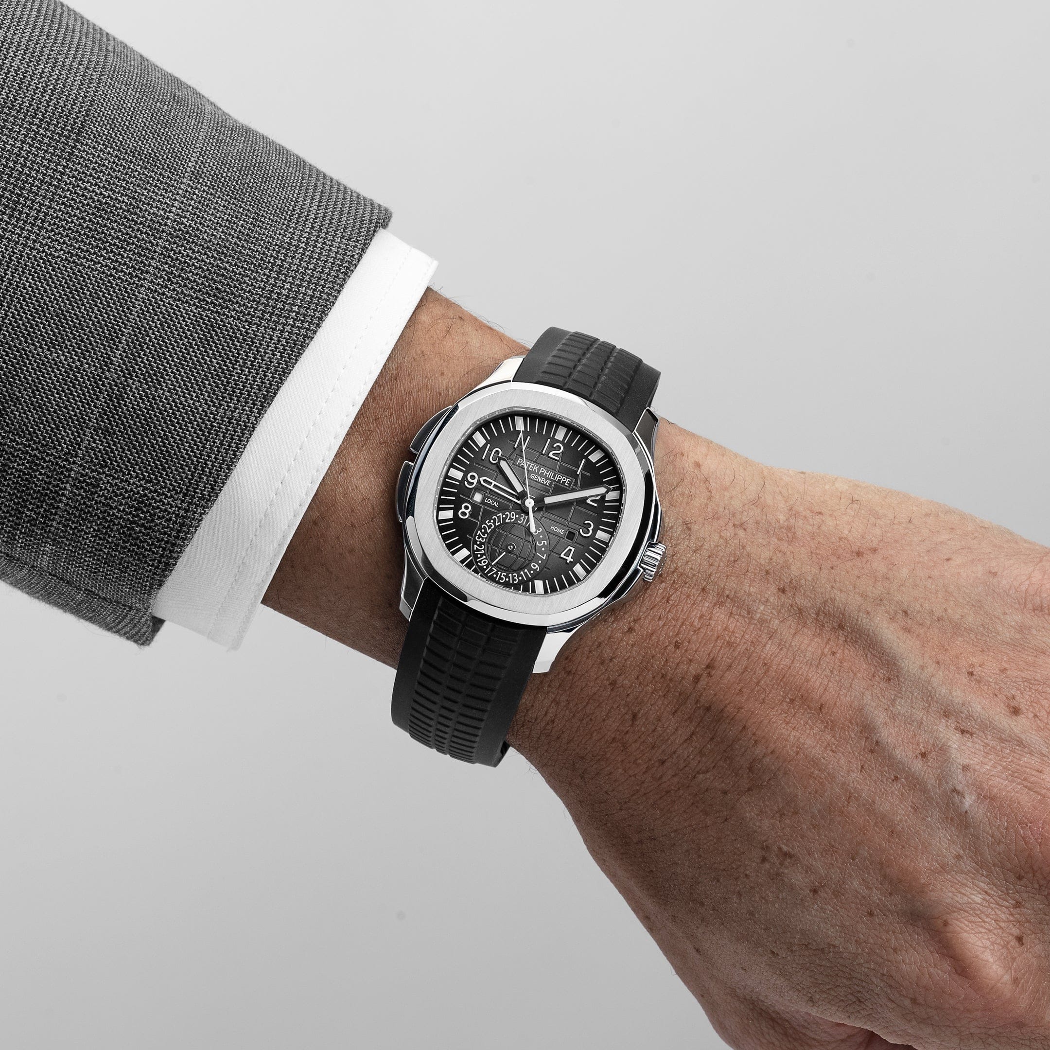 Patek Philippe Aquanaut 5164A-001 'Travel Time' Stainless Steel Black Dial (2021)