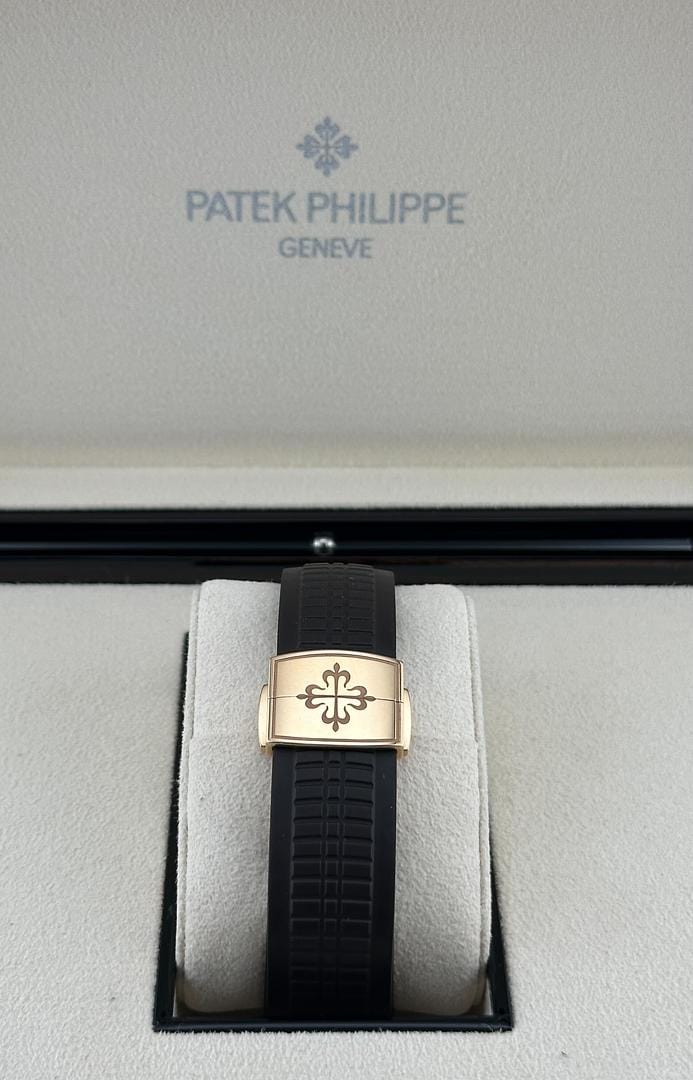 Patek Philippe Aquanaut 5164R-001 'Travel Time' Brown Dial Rose Gold