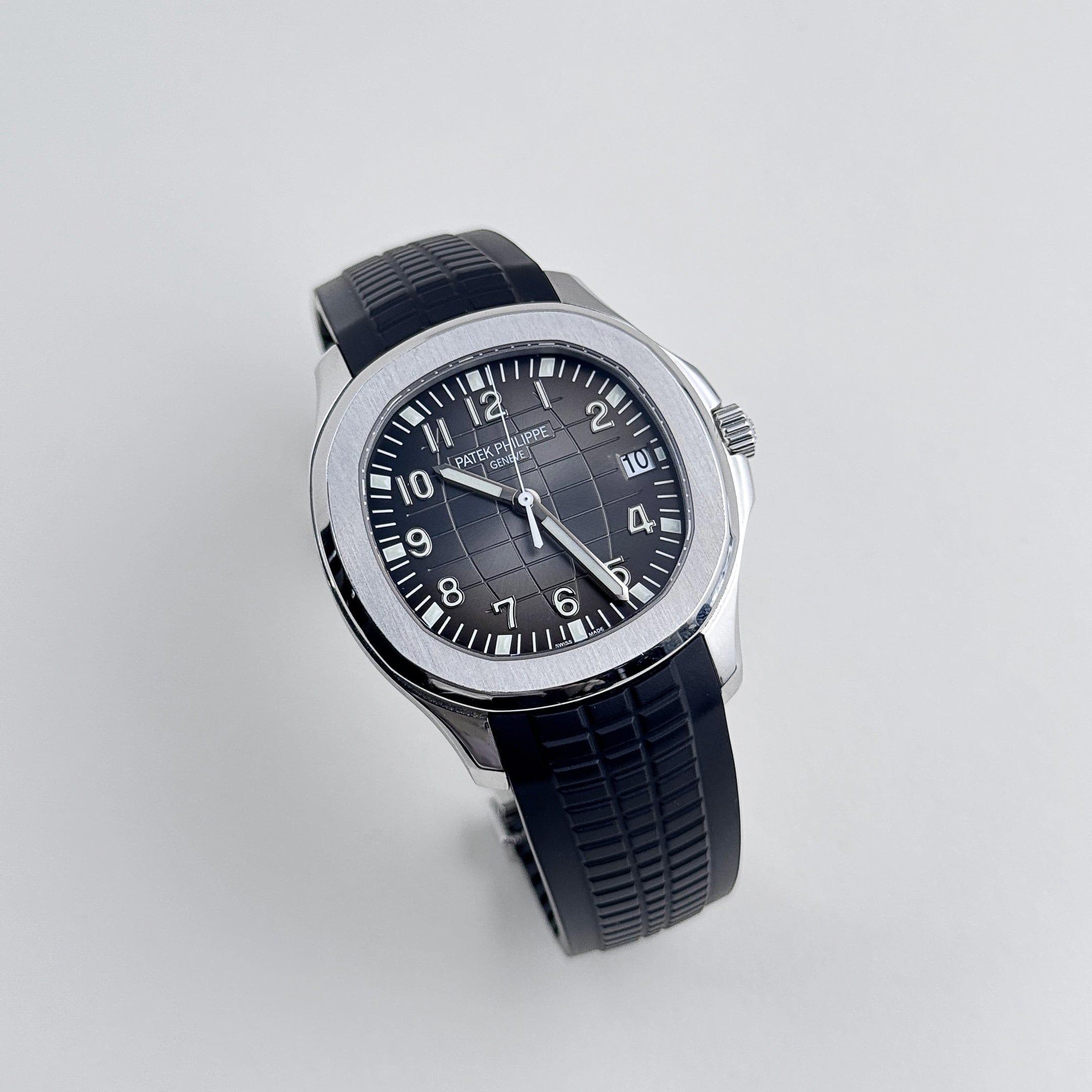 Patek Philippe Aquanaut 5167/1A-001 Selfwinding Stainless Steel Black Dial (2018)