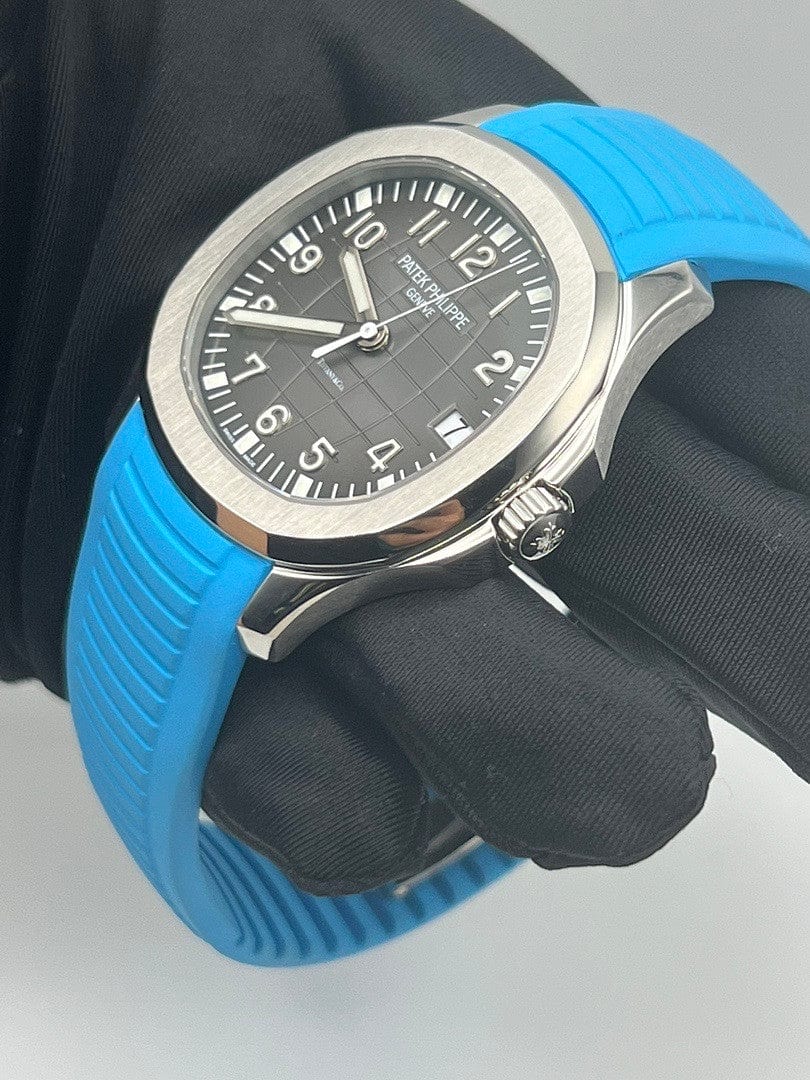 Luxury Watch Patek Philippe Aquanaut Tiffany & Co. Black Dial 5167A-001 Wrist Aficionado