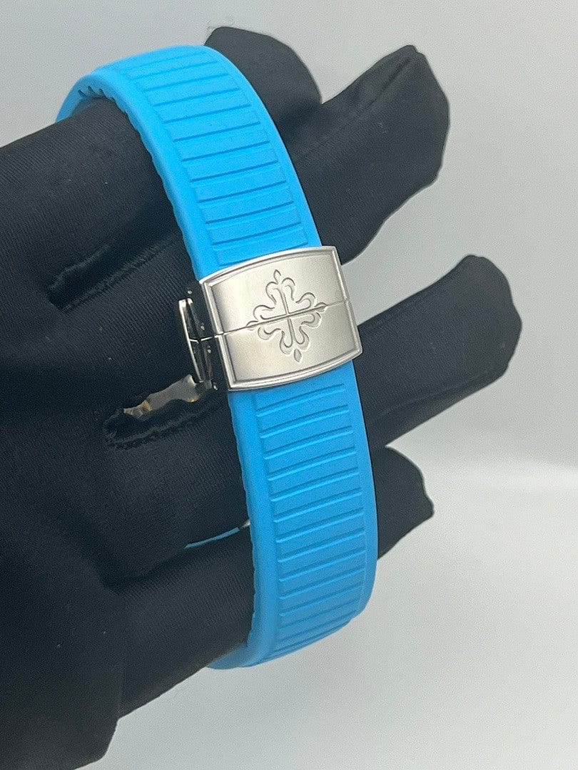 Luxury Watch Patek Philippe Aquanaut Tiffany & Co. Black Dial 5167A-001 Wrist Aficionado