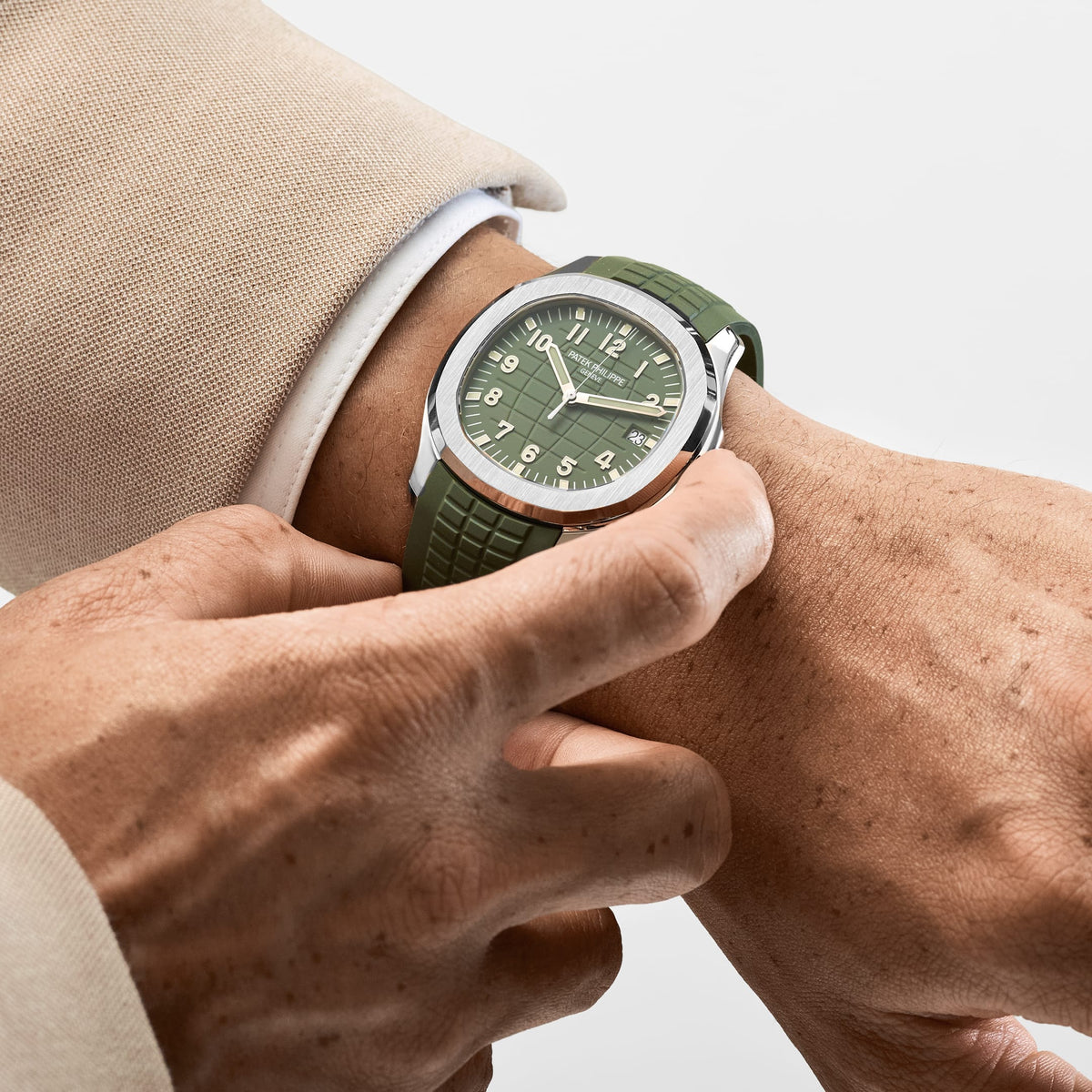 Patek Philippe Aquanaut 5168G-010 'Jumbo' White Gold Khaki Green (2025)