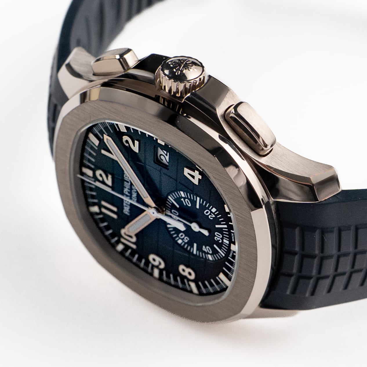 Patek Philippe Aquanaut 5968G-001 White Gold Blue Dial (2023)