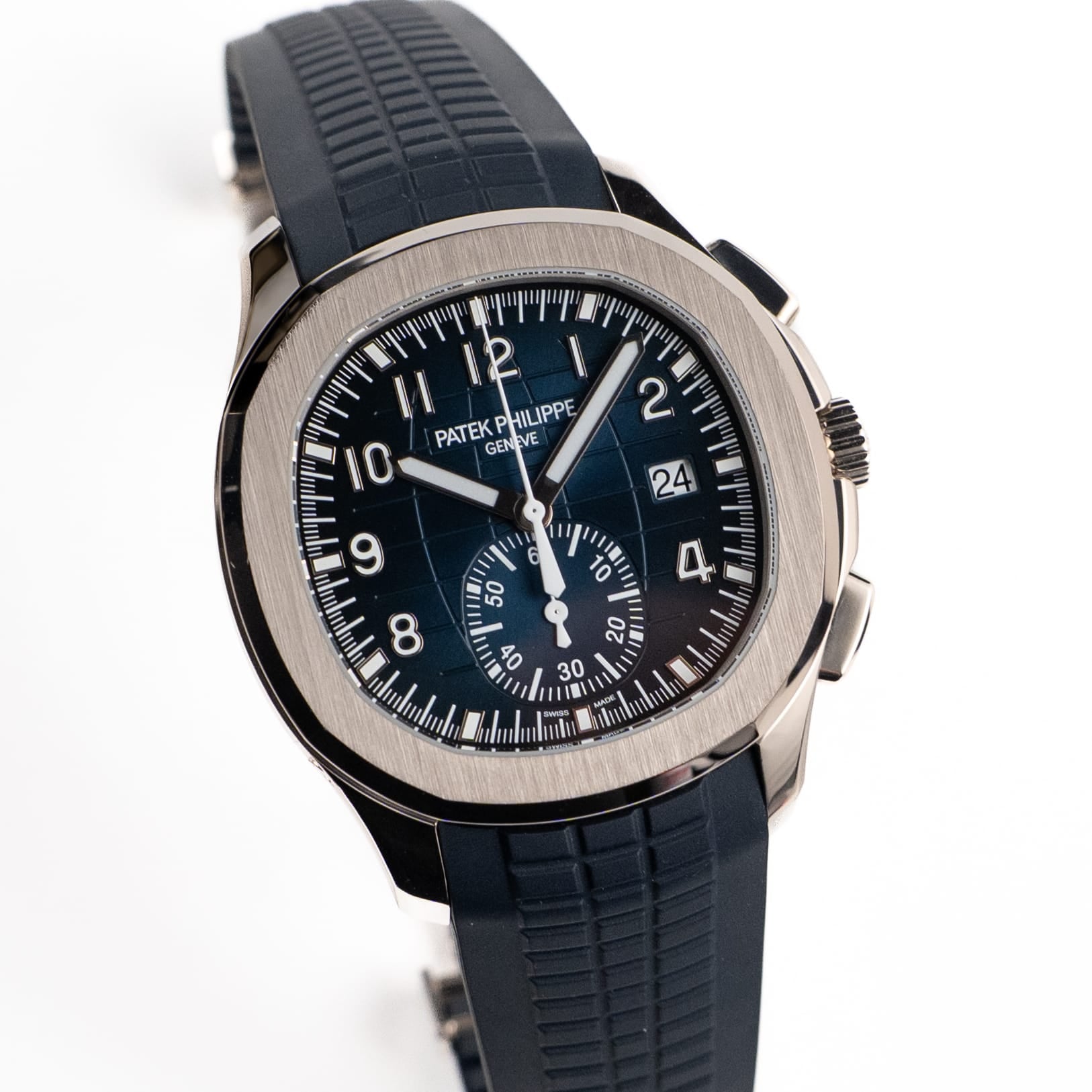 Patek Philippe Aquanaut 5968G-001 White Gold Blue Dial (2023)