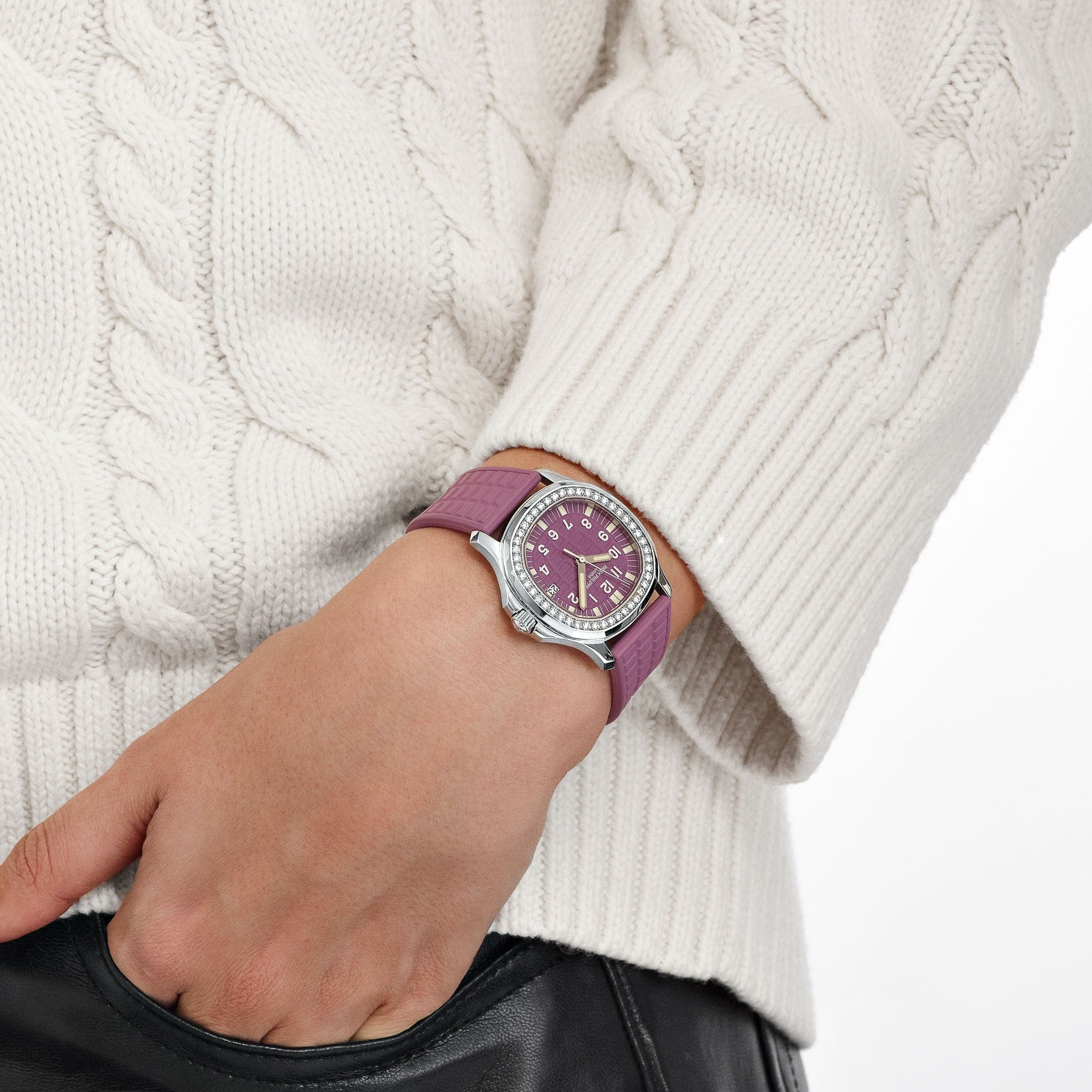 Patek Philippe Aquanaut Luce 5067A-016 'Ladies' Stainless Steel Pink Dial Diamond Bezel (2010)