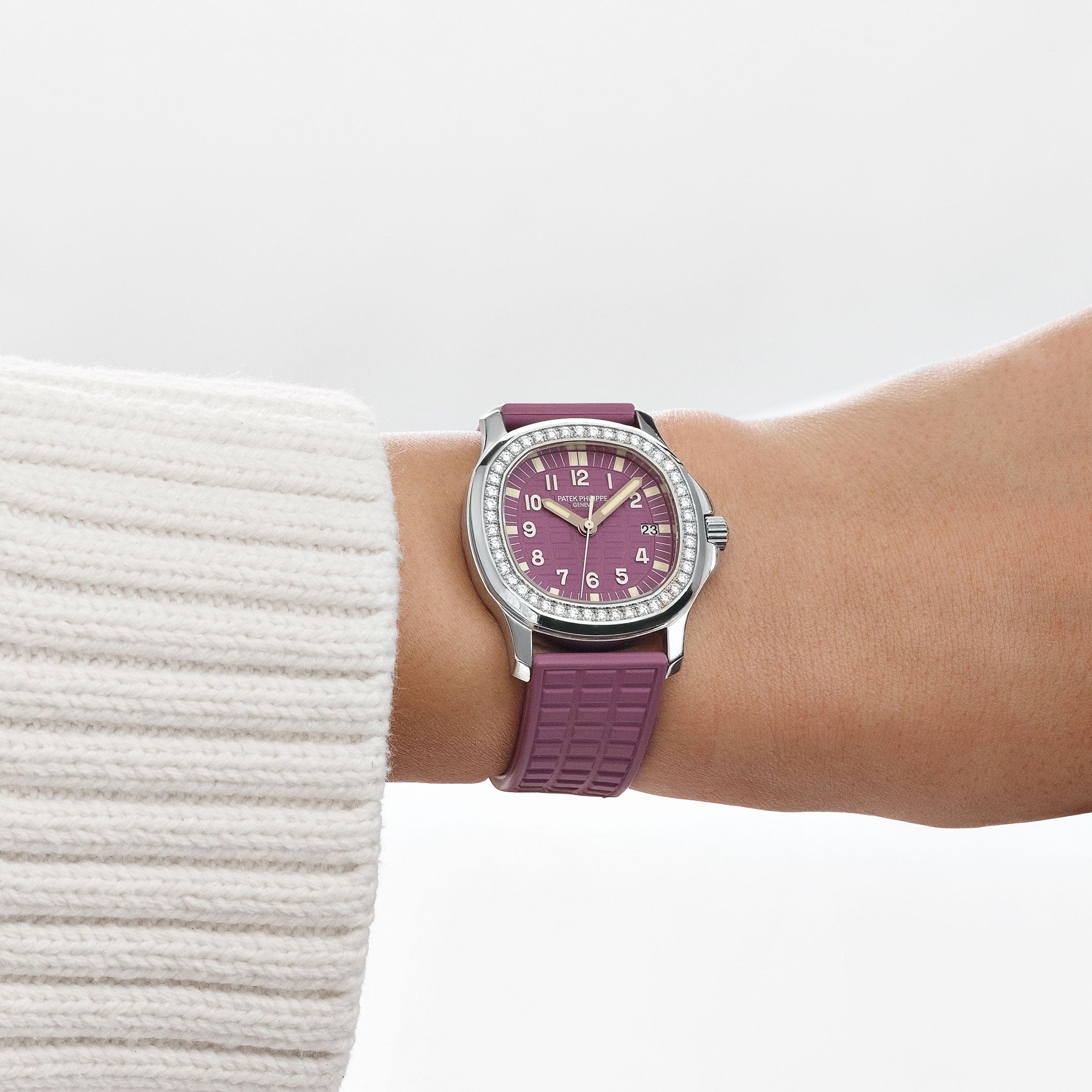 Patek Philippe Aquanaut Luce 5067A-016 'Ladies' Stainless Steel Pink Dial Diamond Bezel (2010)