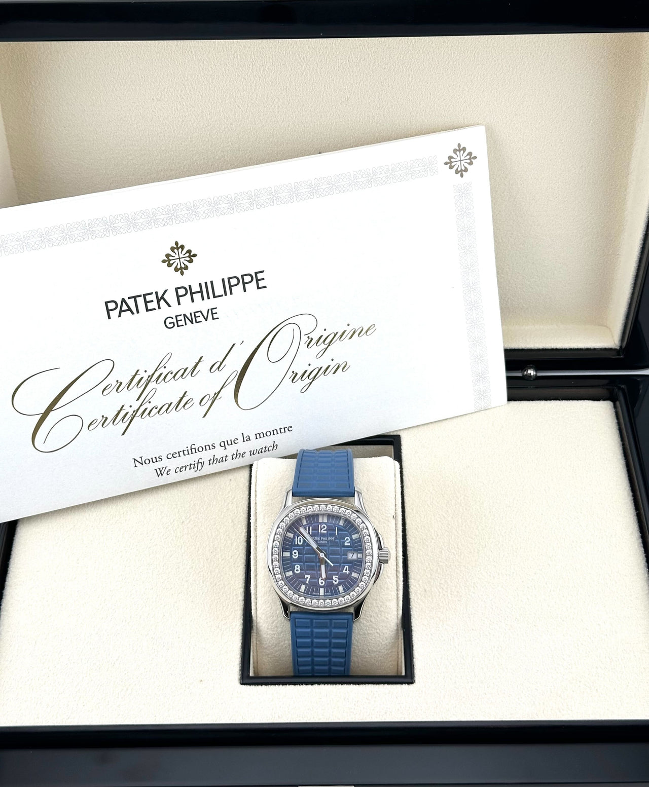 Luxury Watch Patek Philippe Aquanaut Luce Blue Ladies' 5067A-022 Wrist Aficionado