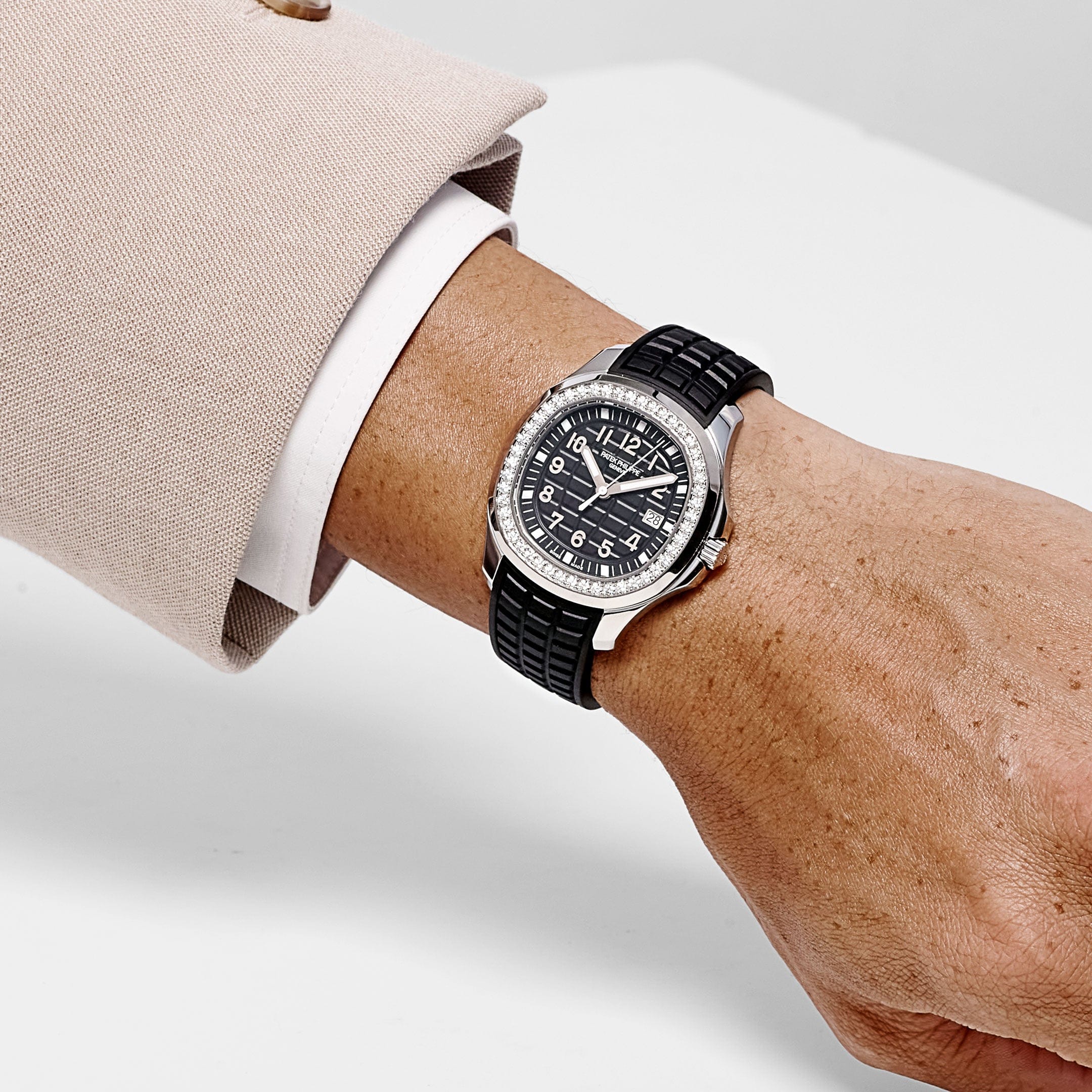 Patek Philippe Aquanaut Luce Black Dial Diamond Bezel 5267/200A