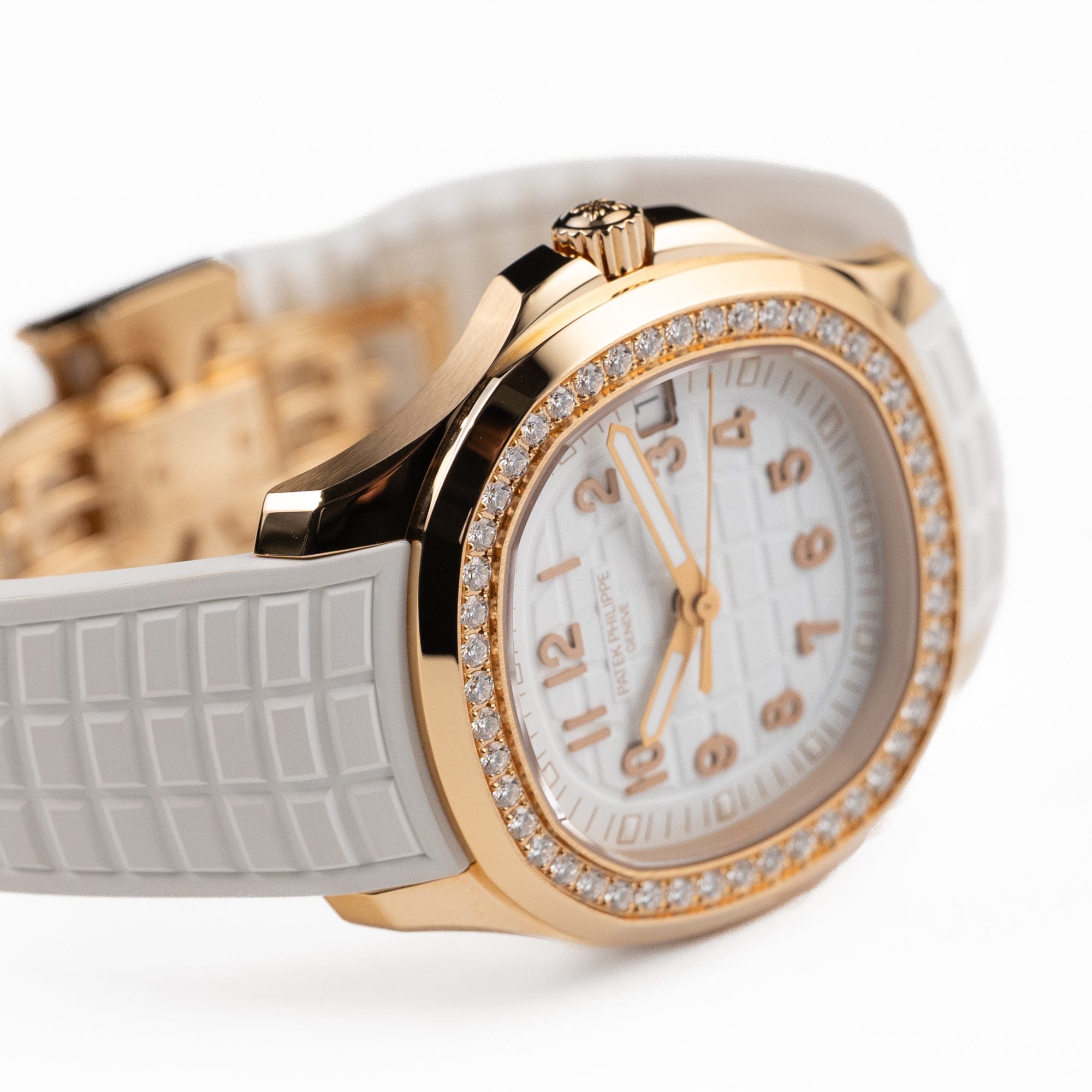 Patek Philippe Aquanaut Luce 5268/200R-001 Rose Gold White Dial Diamond Bezel (2022)