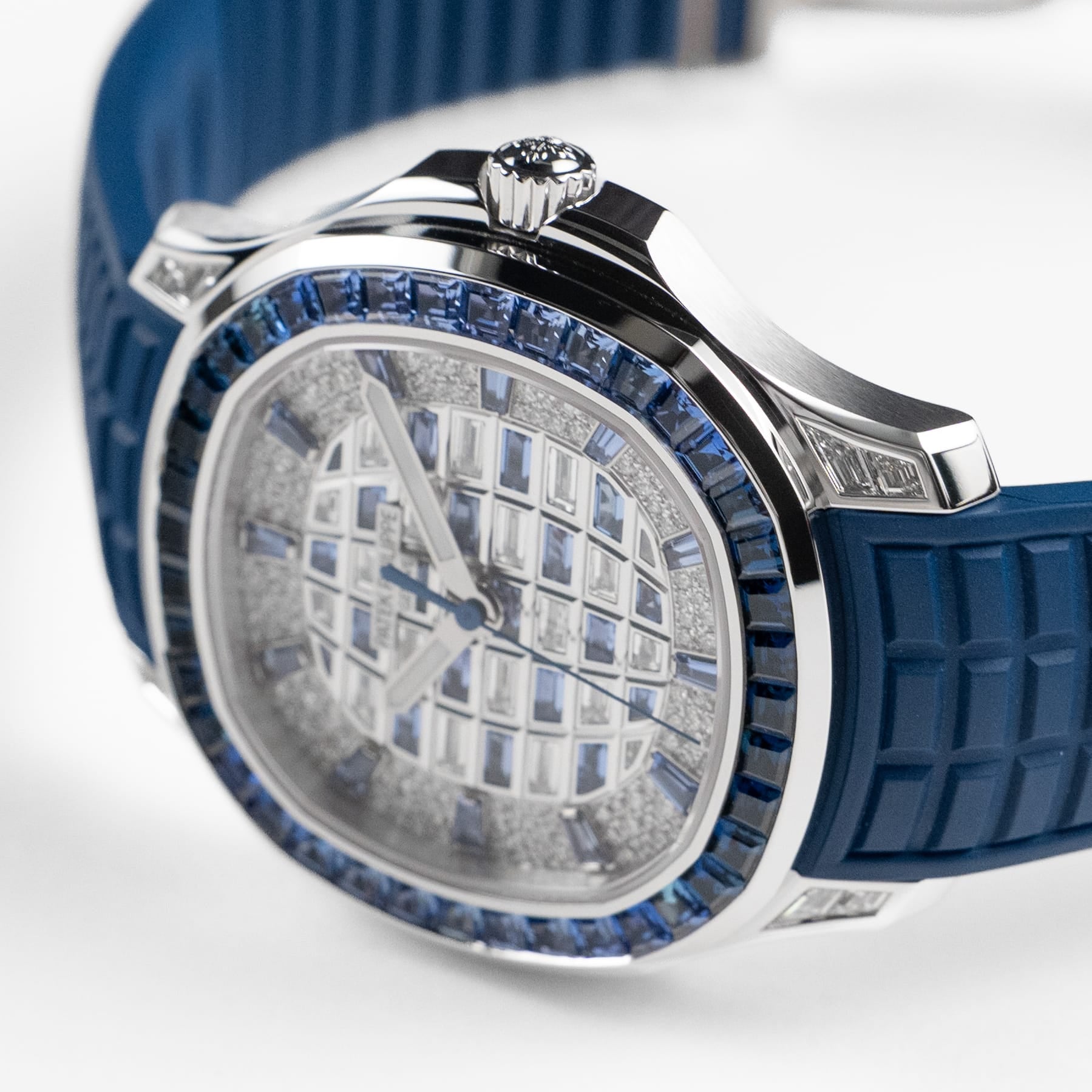 Patek Philippe Aquanaut Luce 5268/461G-001 'Haute Joaillerie' White Gold Diamond Sapphire Dial (2026)