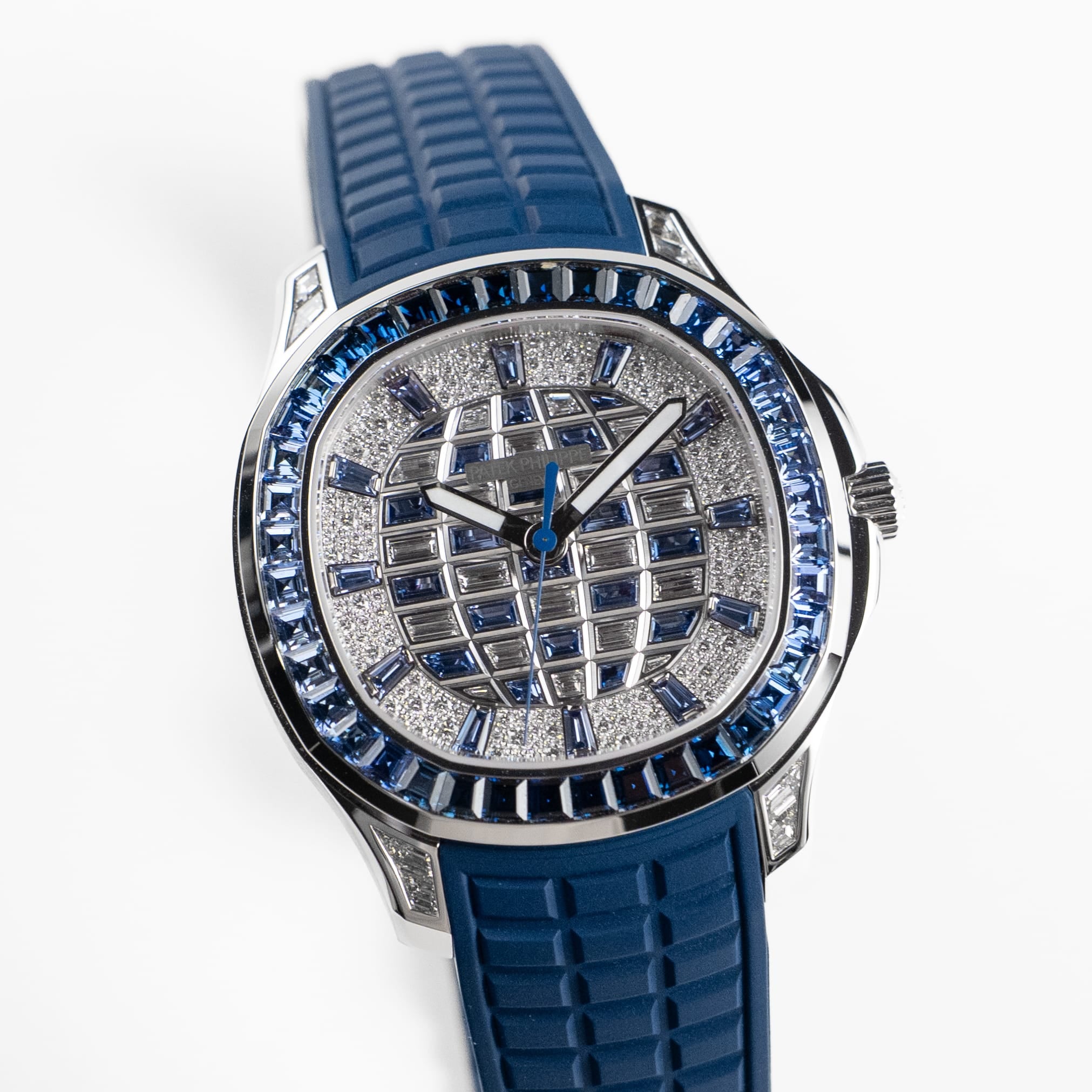 Patek Philippe Aquanaut Luce 5268/461G-001 'Haute Joaillerie' White Gold Diamond Sapphire Dial (2026)