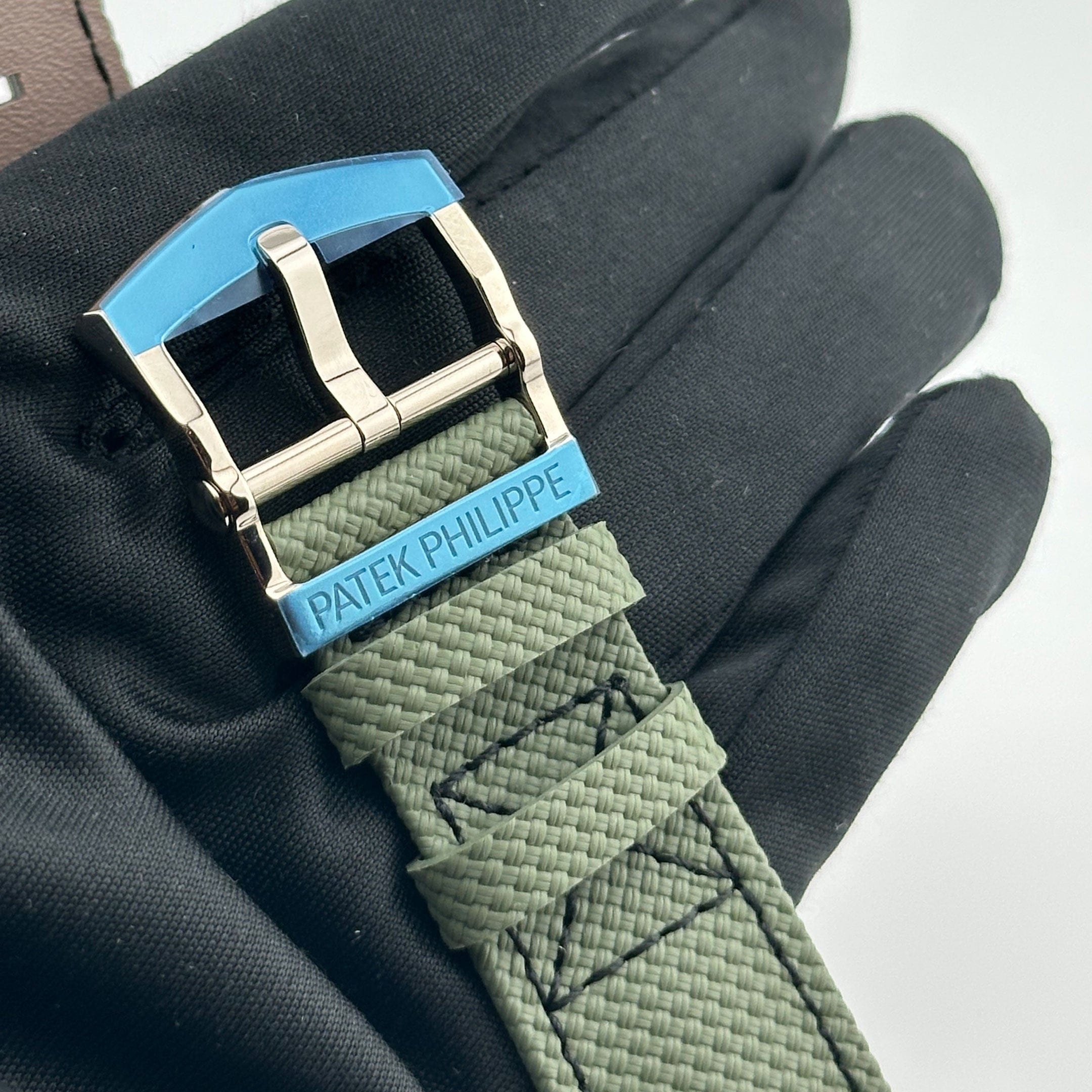 Patek Philippe Calatrava 5524G-010 'Pilot' Travel Time White Gold Ivory Dial (2025)