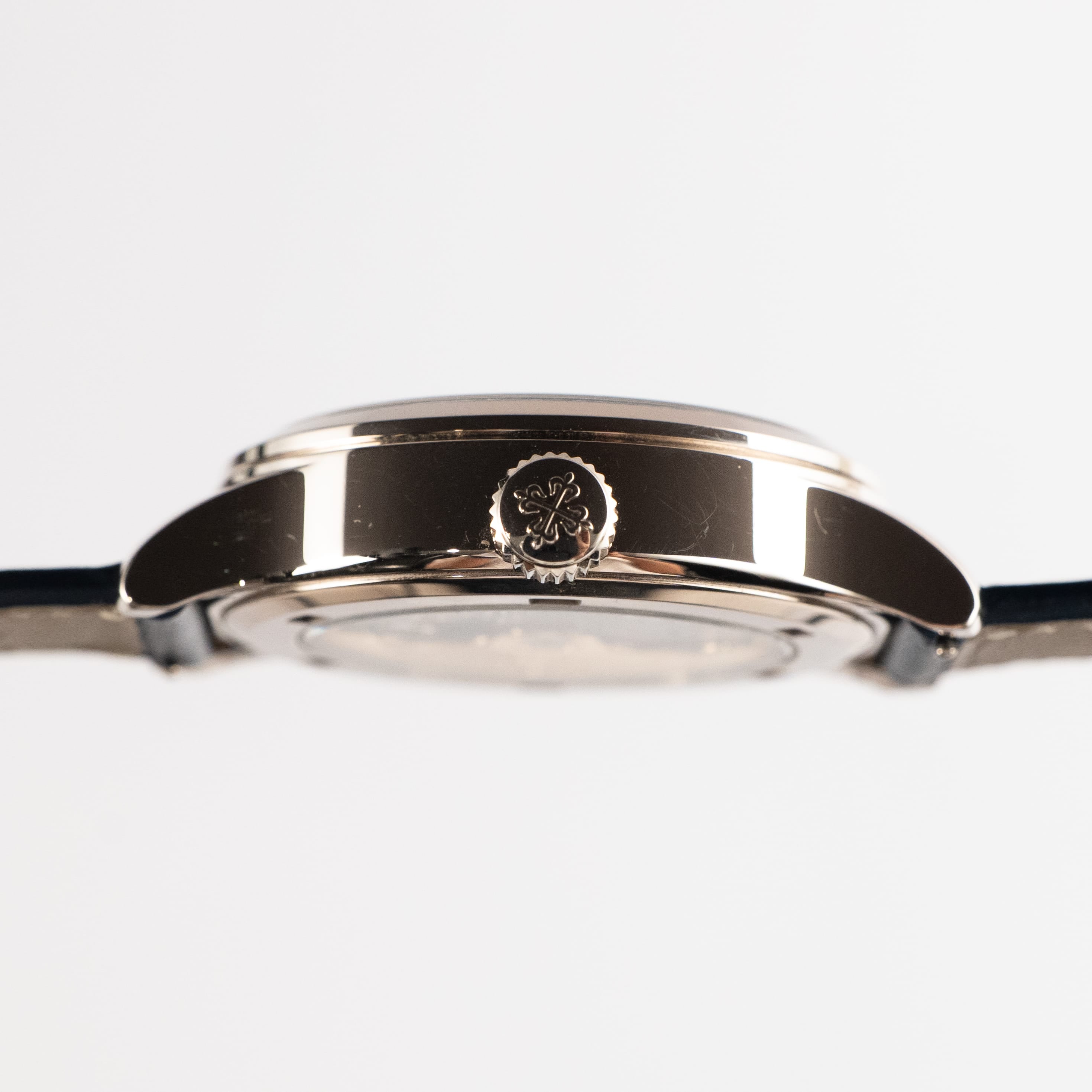 Patek Philippe Calatrava 7234G-001 'Pilot' Travel Time White Gold Blue Dial (2023)